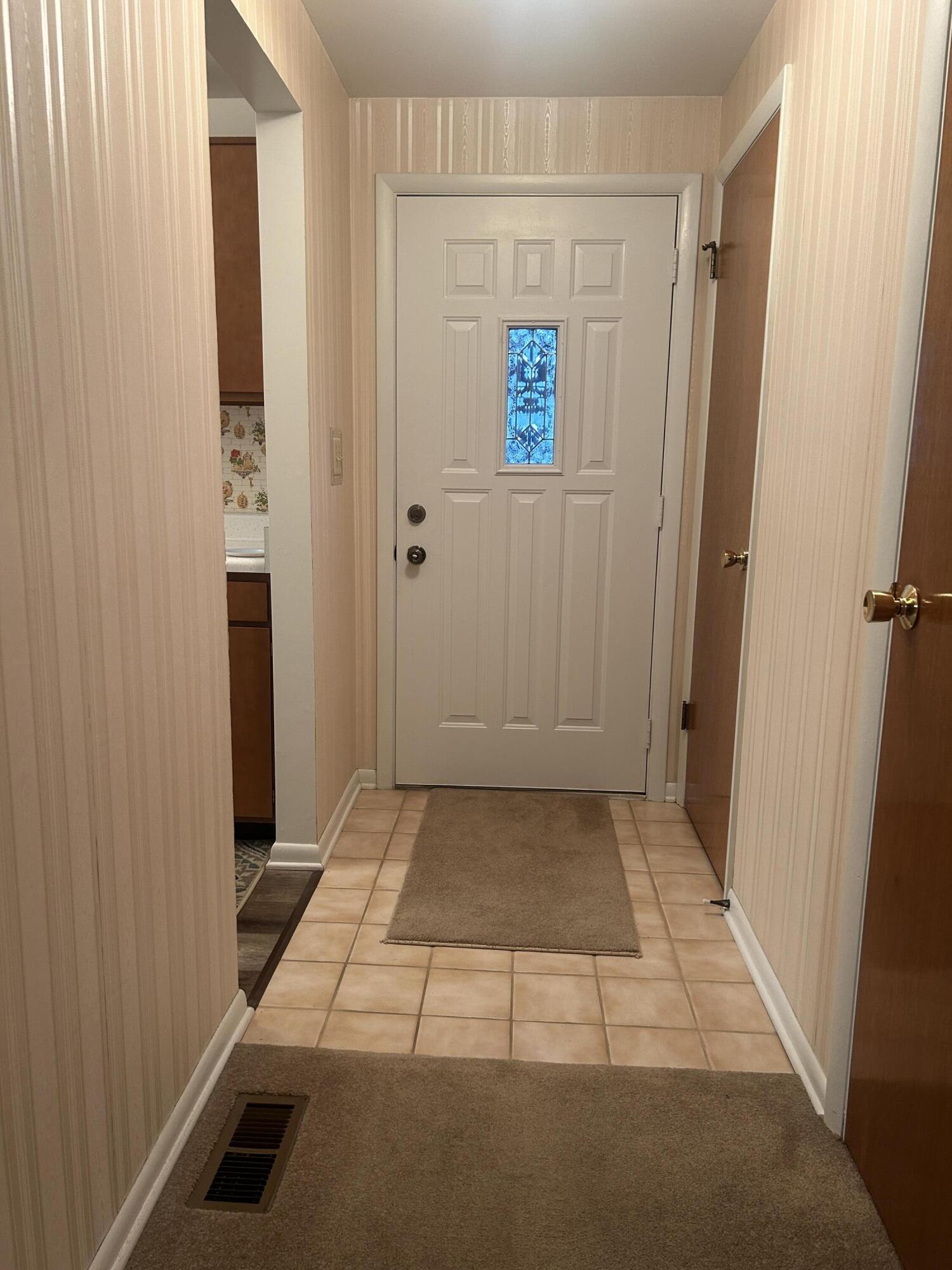 321 Garber, Tipp City, Ohio 45371