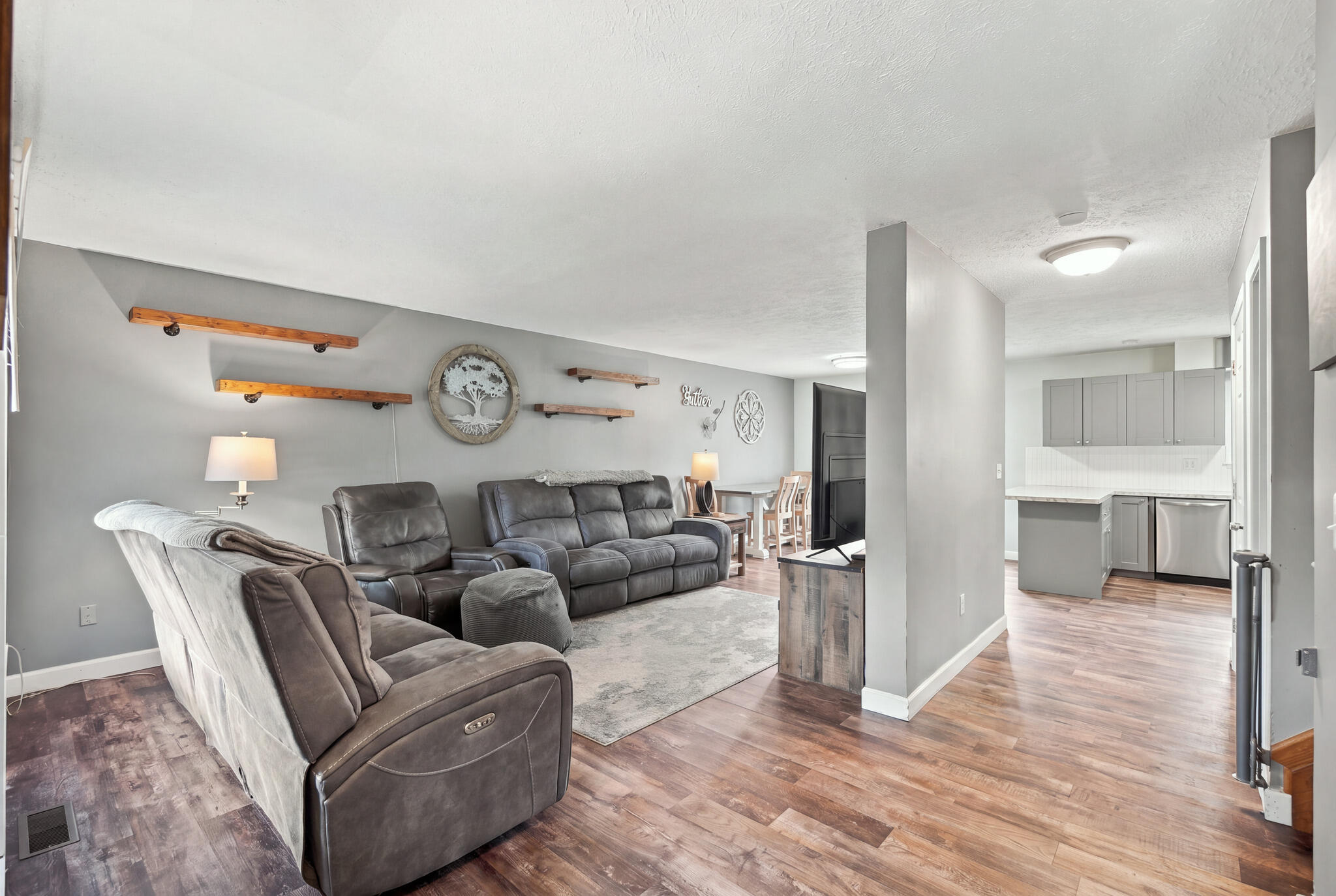 302 Field, Ostrander, Ohio 43061