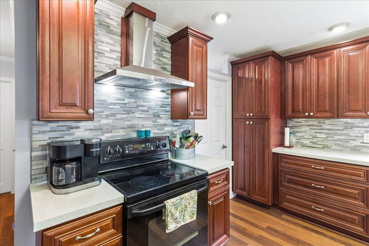 11213 Macalpine, Lakeview, Ohio 43331