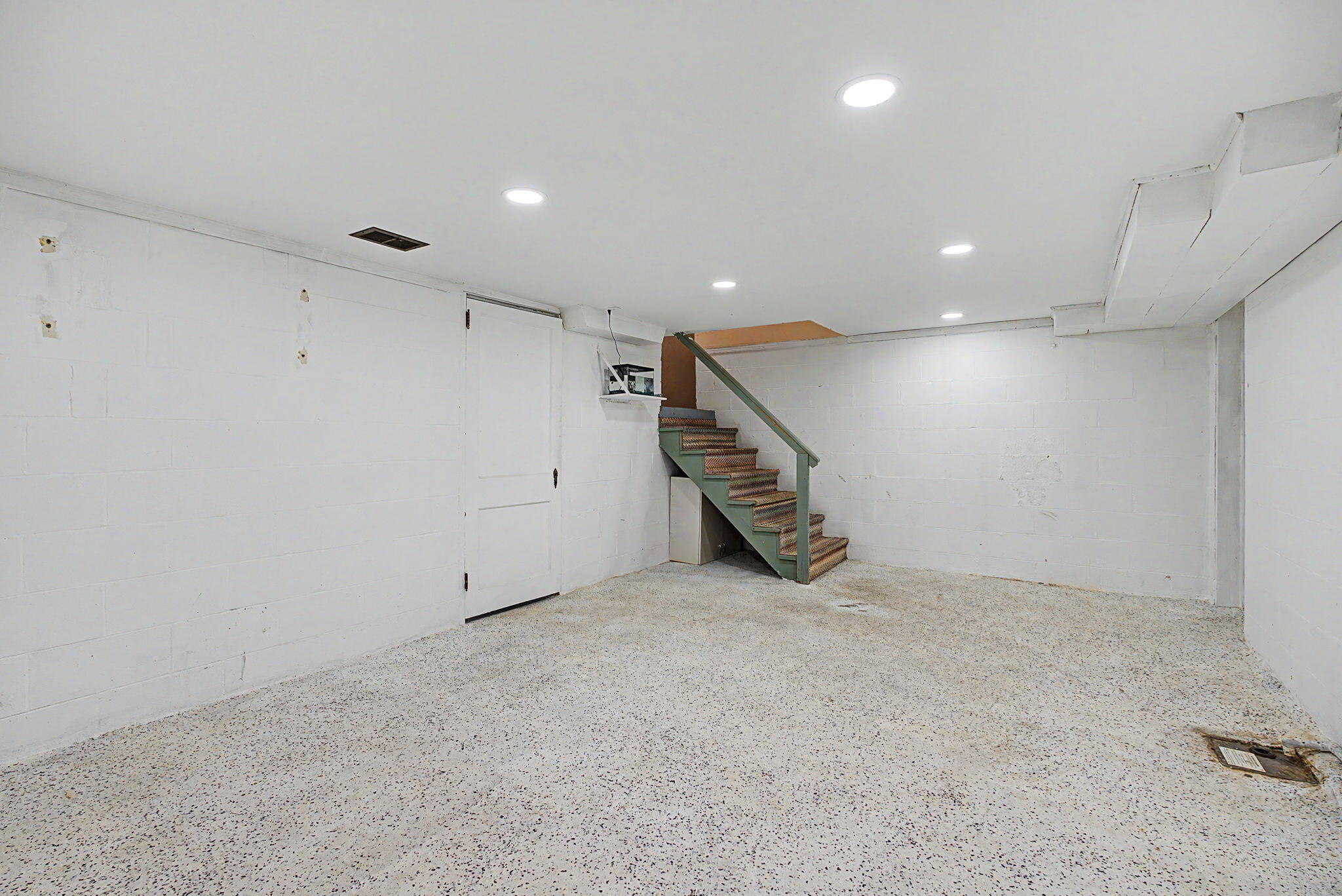 627 Tanglewood, Springfield, Ohio 45504