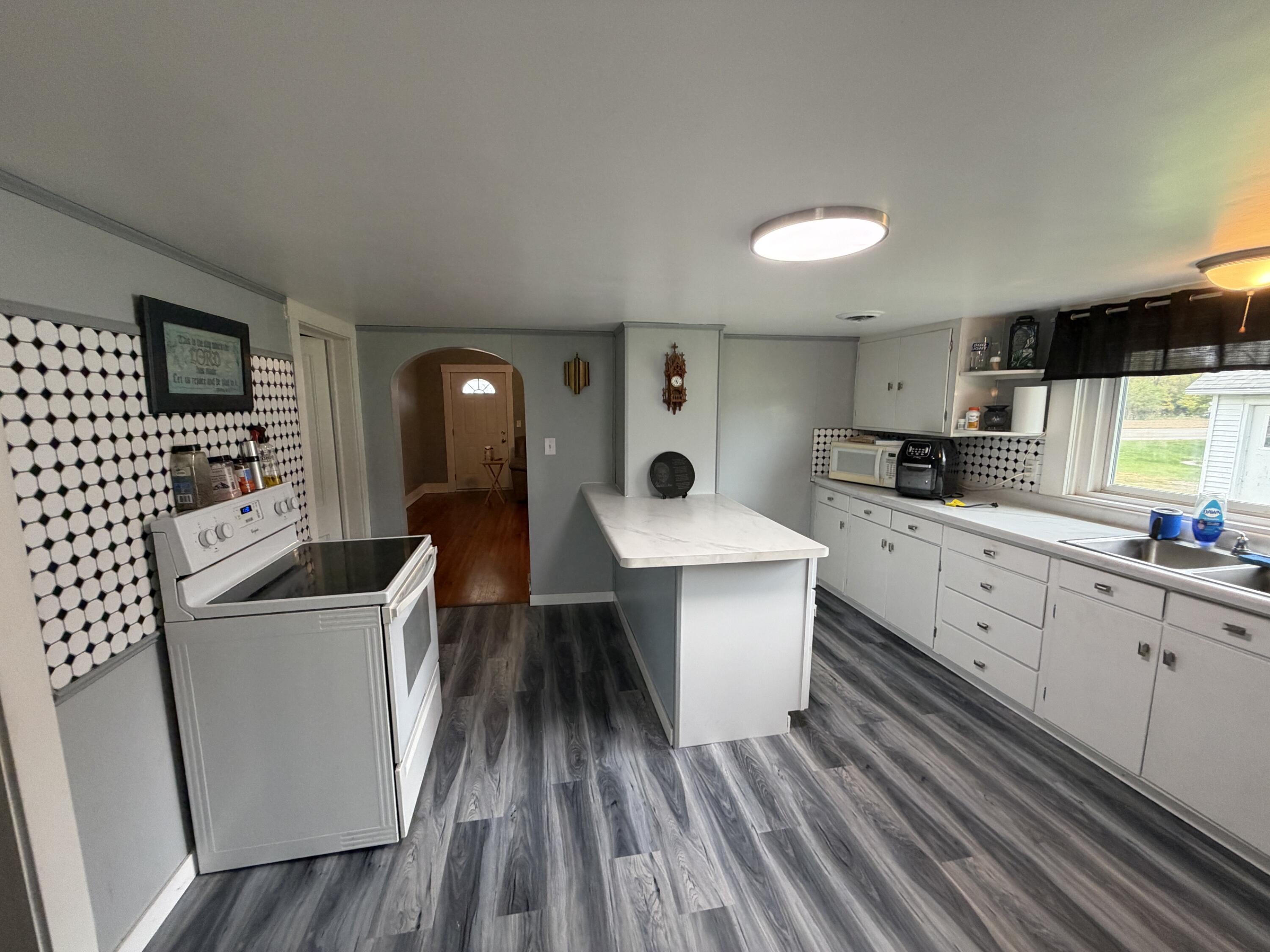 8855 US 36, Conover, Ohio 45317