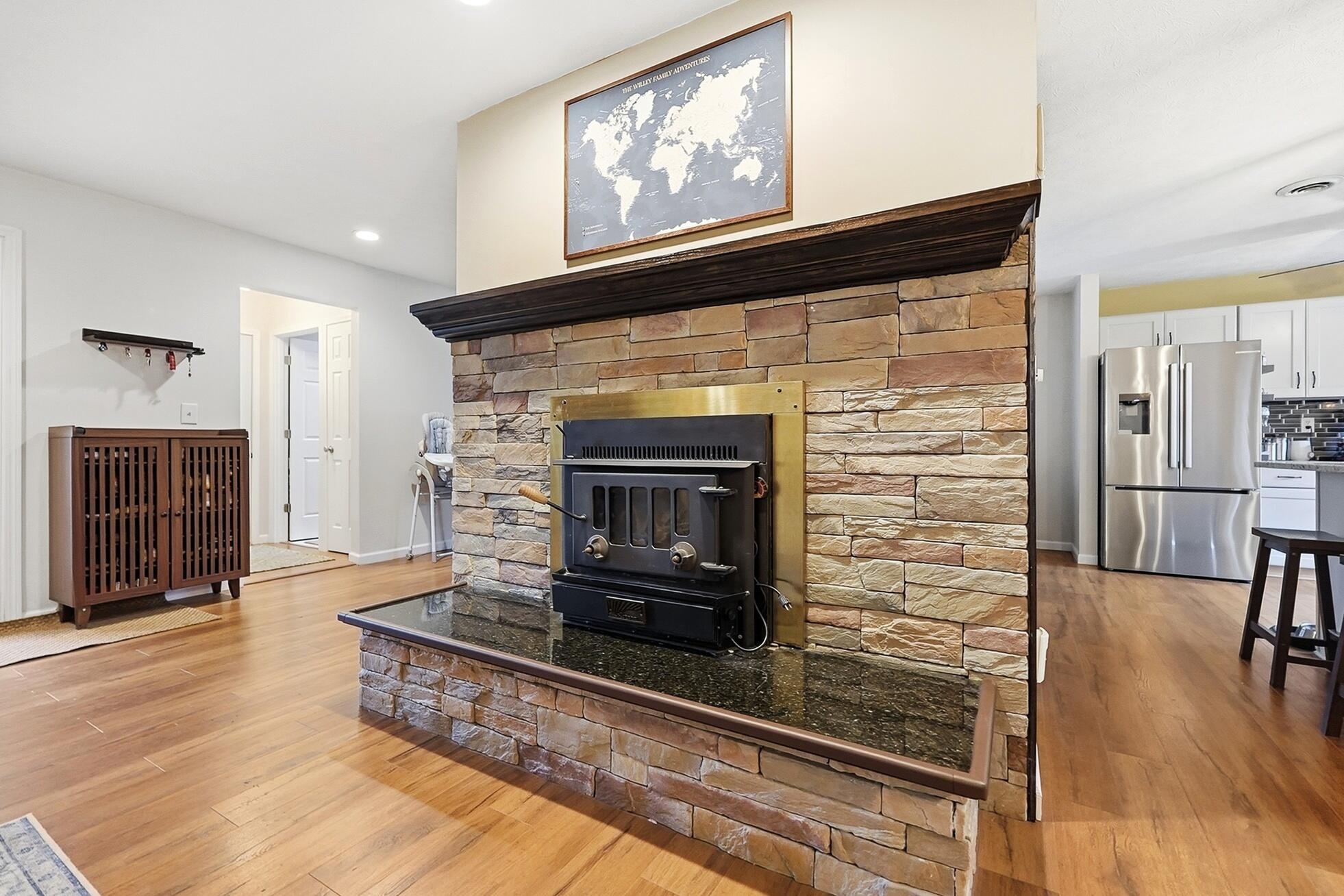 2369 Pine Knott, Dayton, Ohio 45431