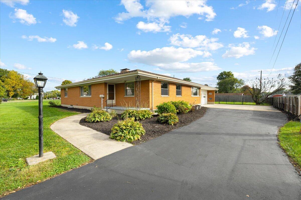 606 Lake, New Carlisle, Ohio 45344
