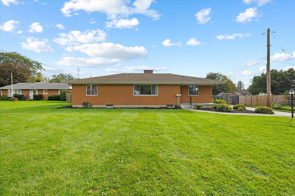 606 Lake, New Carlisle, Ohio 45344