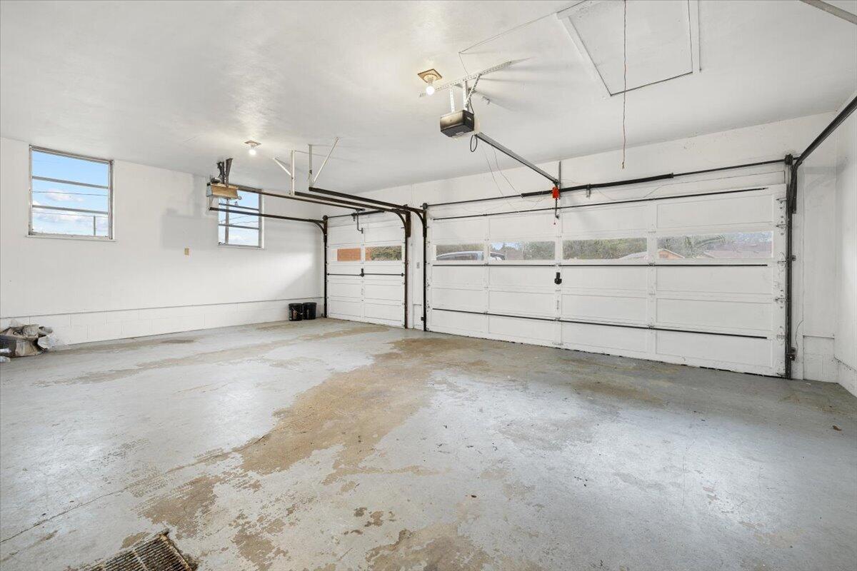 606 Lake, New Carlisle, Ohio 45344