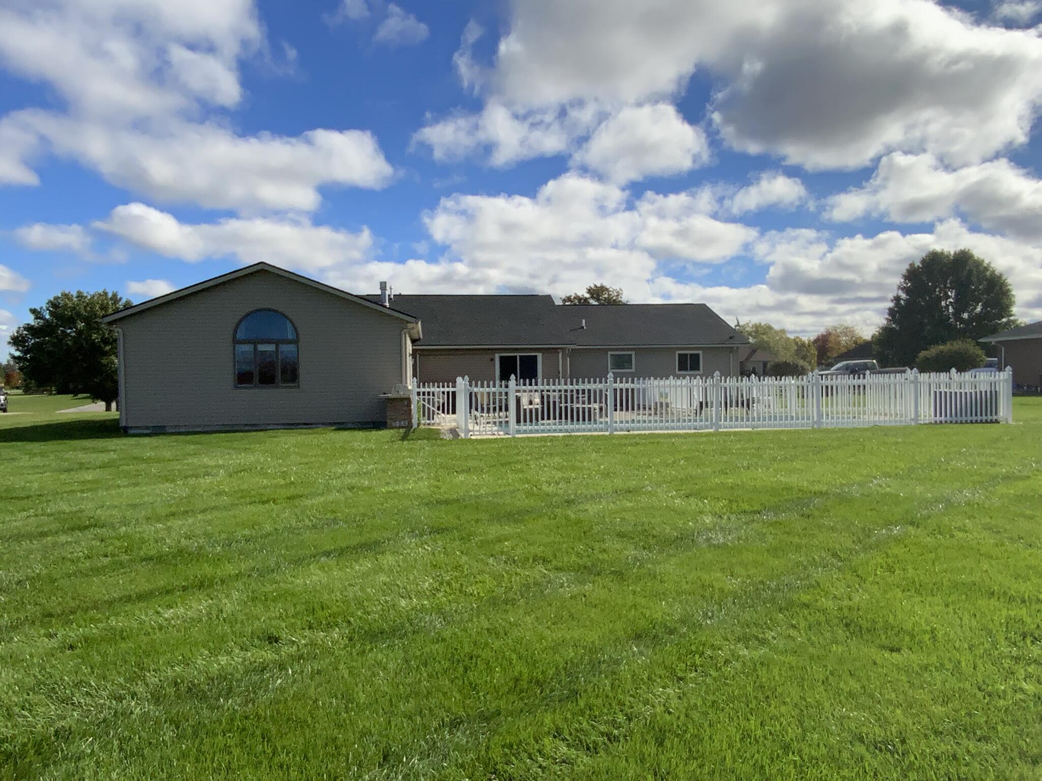 6711 Sunfish, Huntsville, Ohio 43324