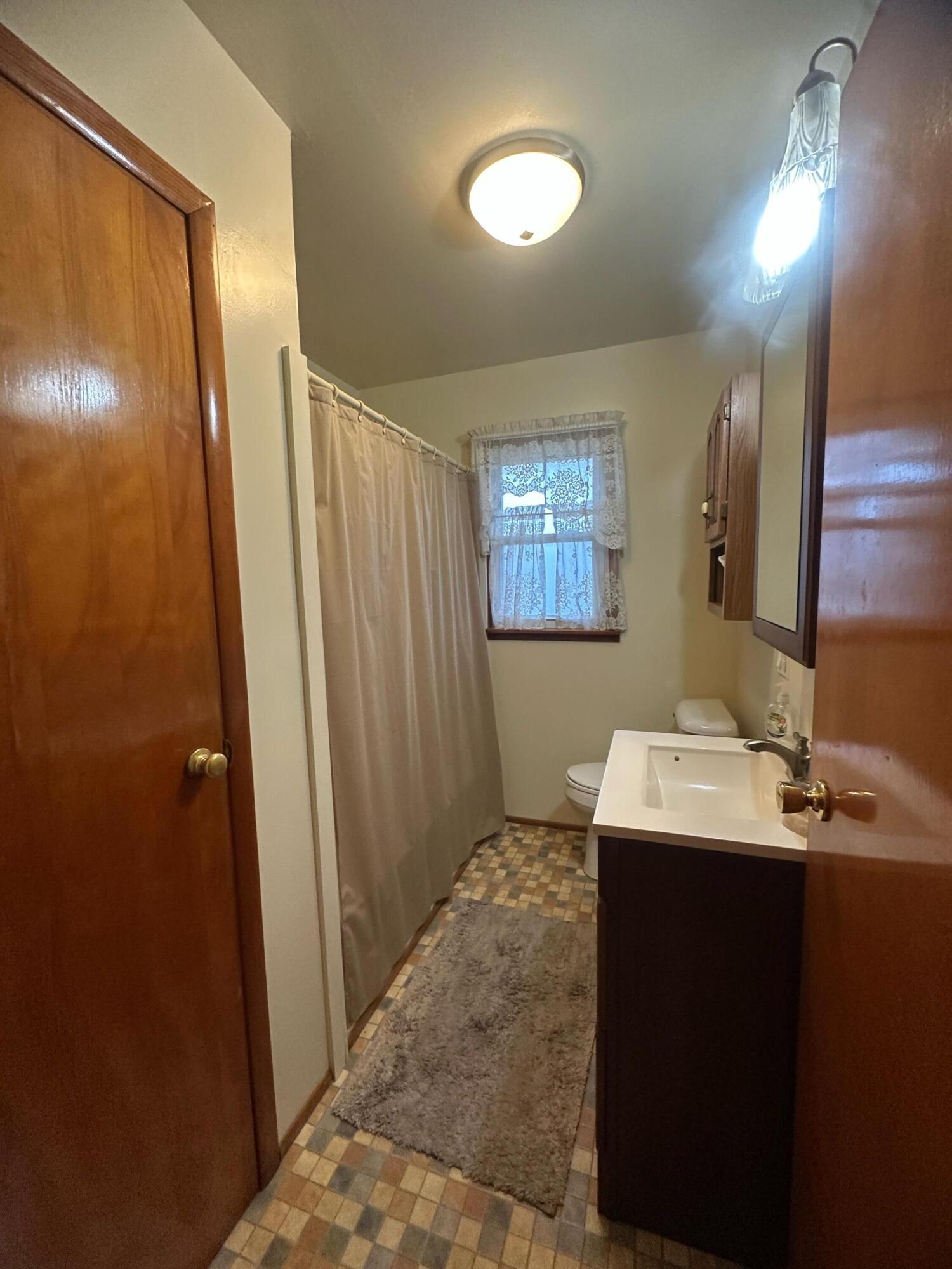 33 Morgan, Versailles, Ohio 45380