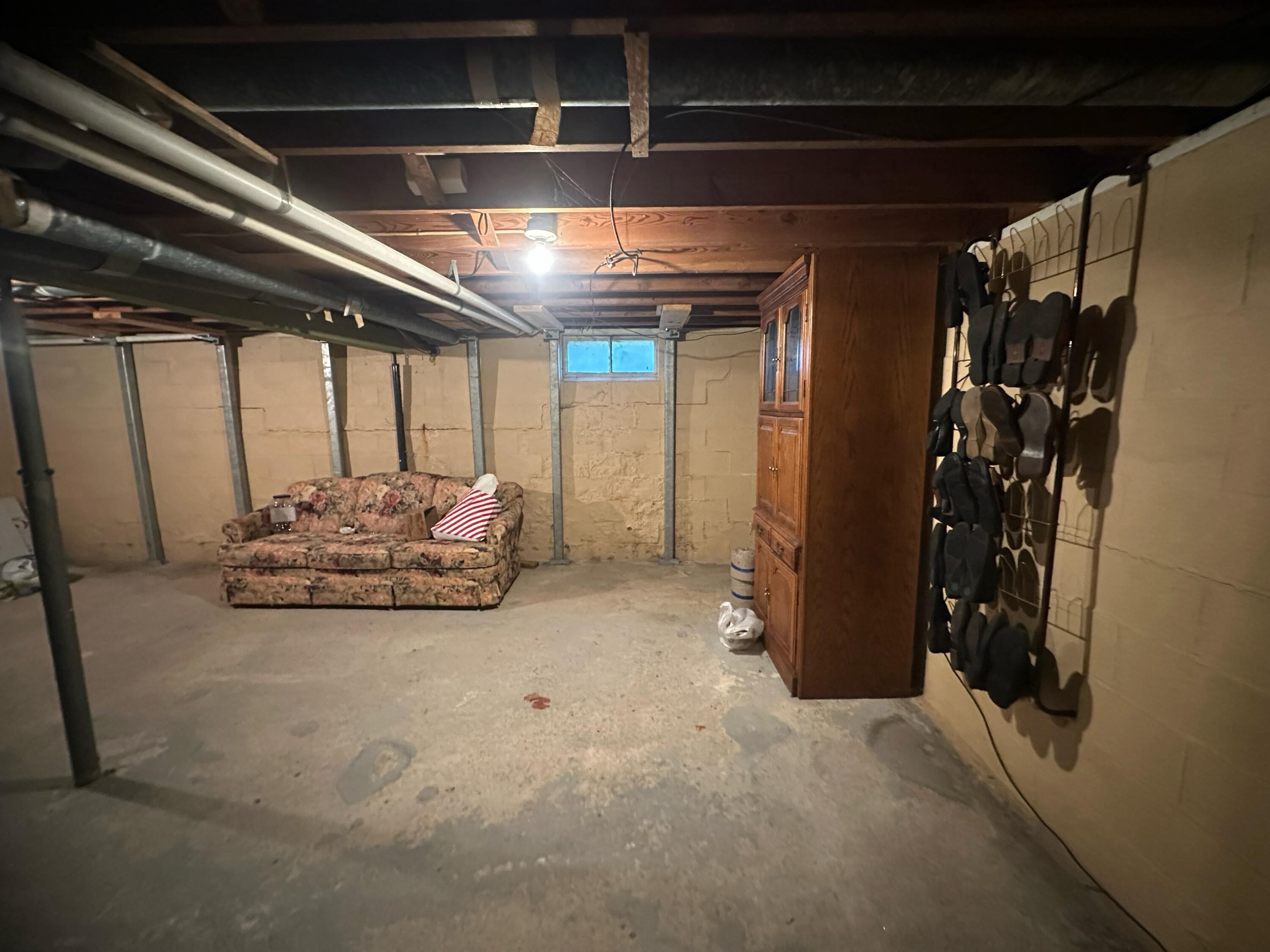 33 Morgan, Versailles, Ohio 45380
