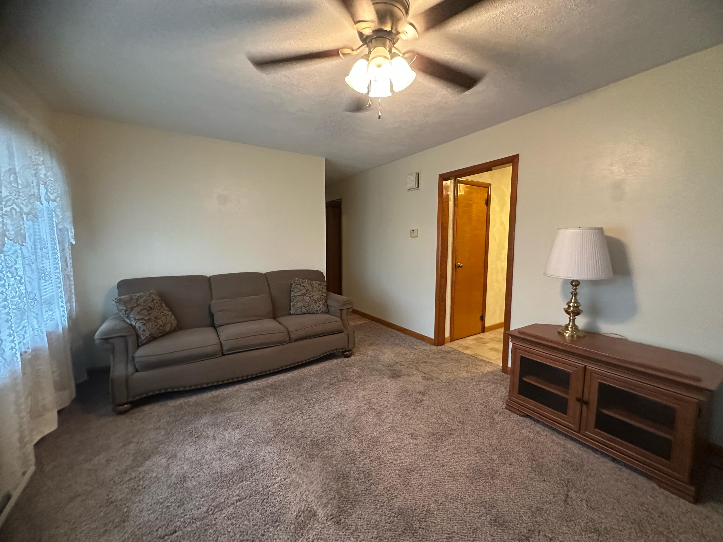 33 Morgan, Versailles, Ohio 45380