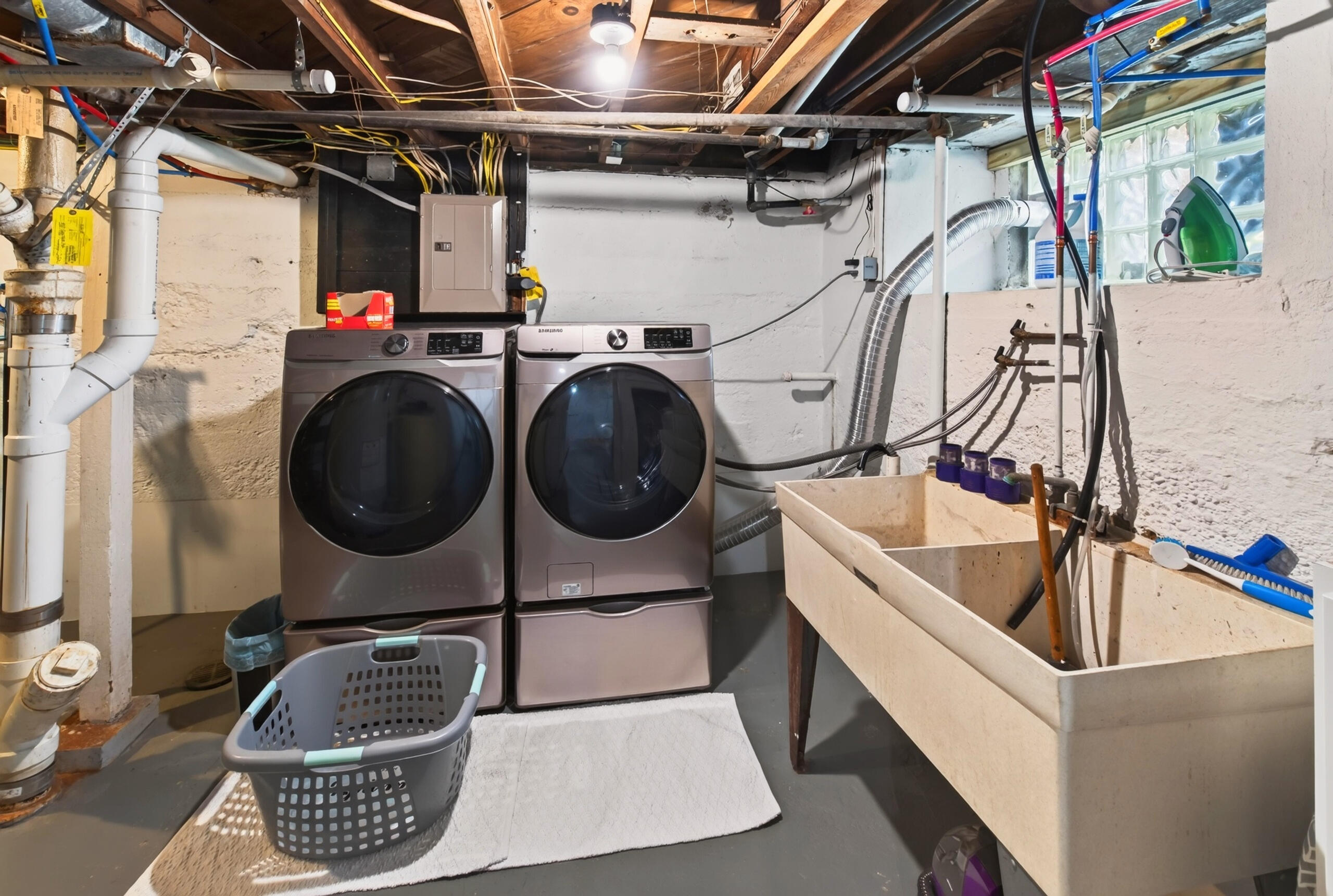 444 Monteray, Dayton, Ohio 45419