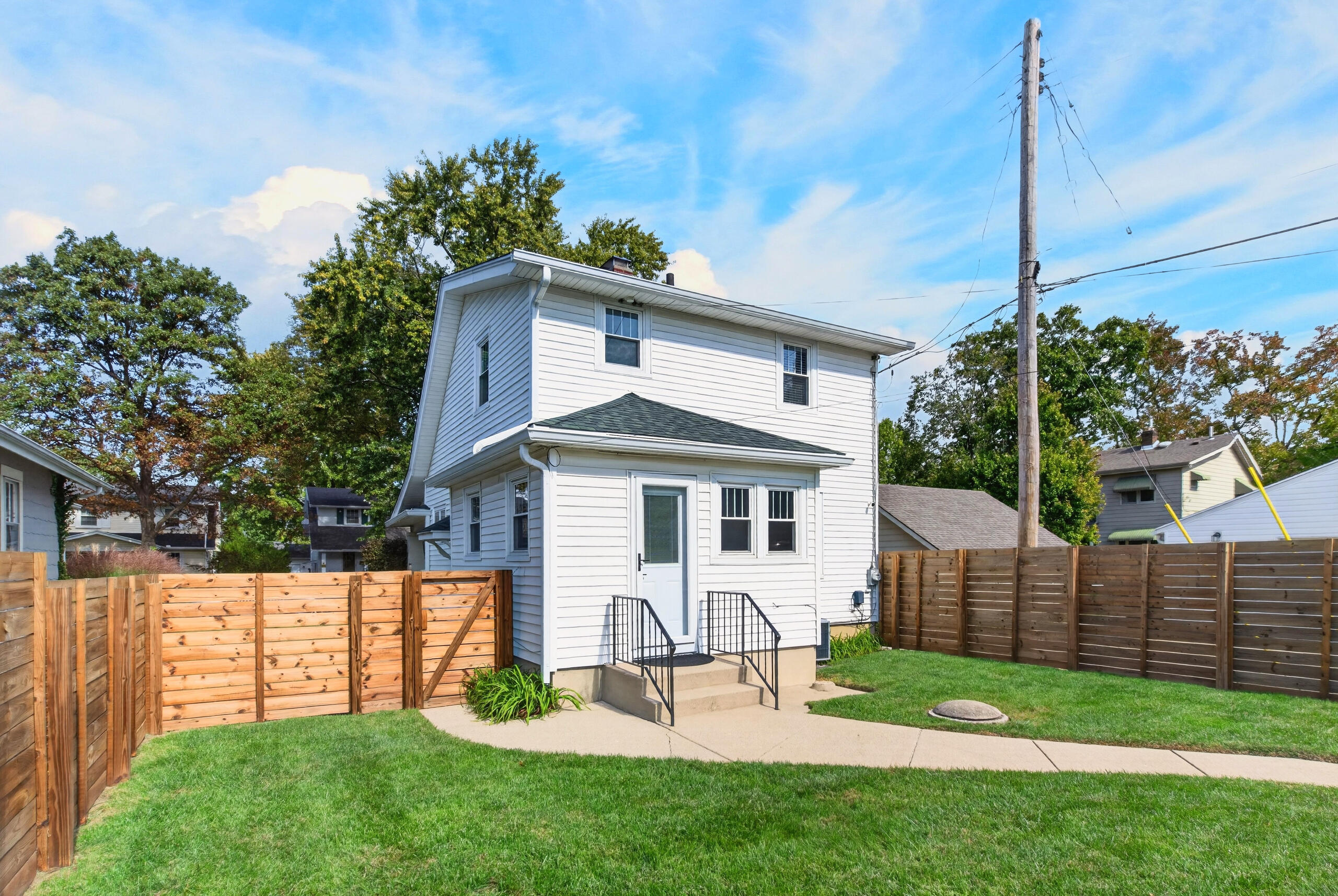 444 Monteray, Dayton, Ohio 45419