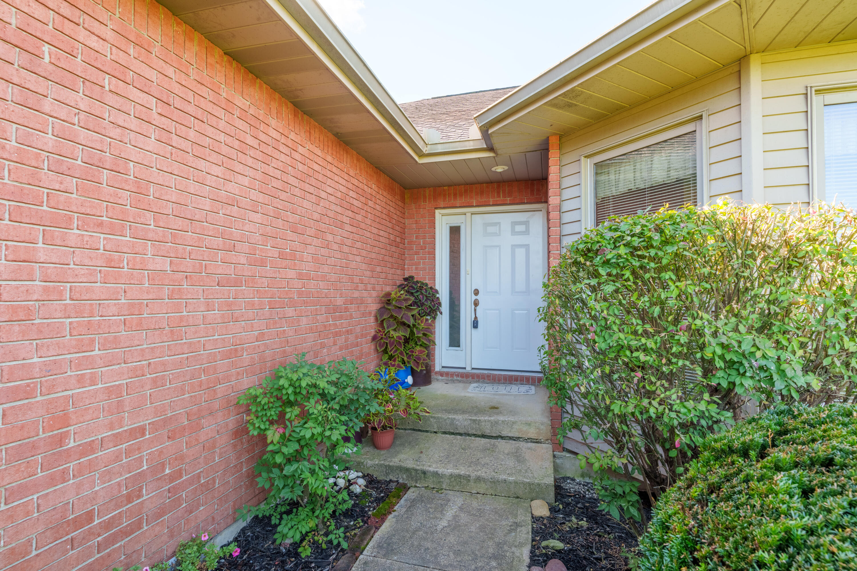 16610 Mason, Sidney, Ohio 45365