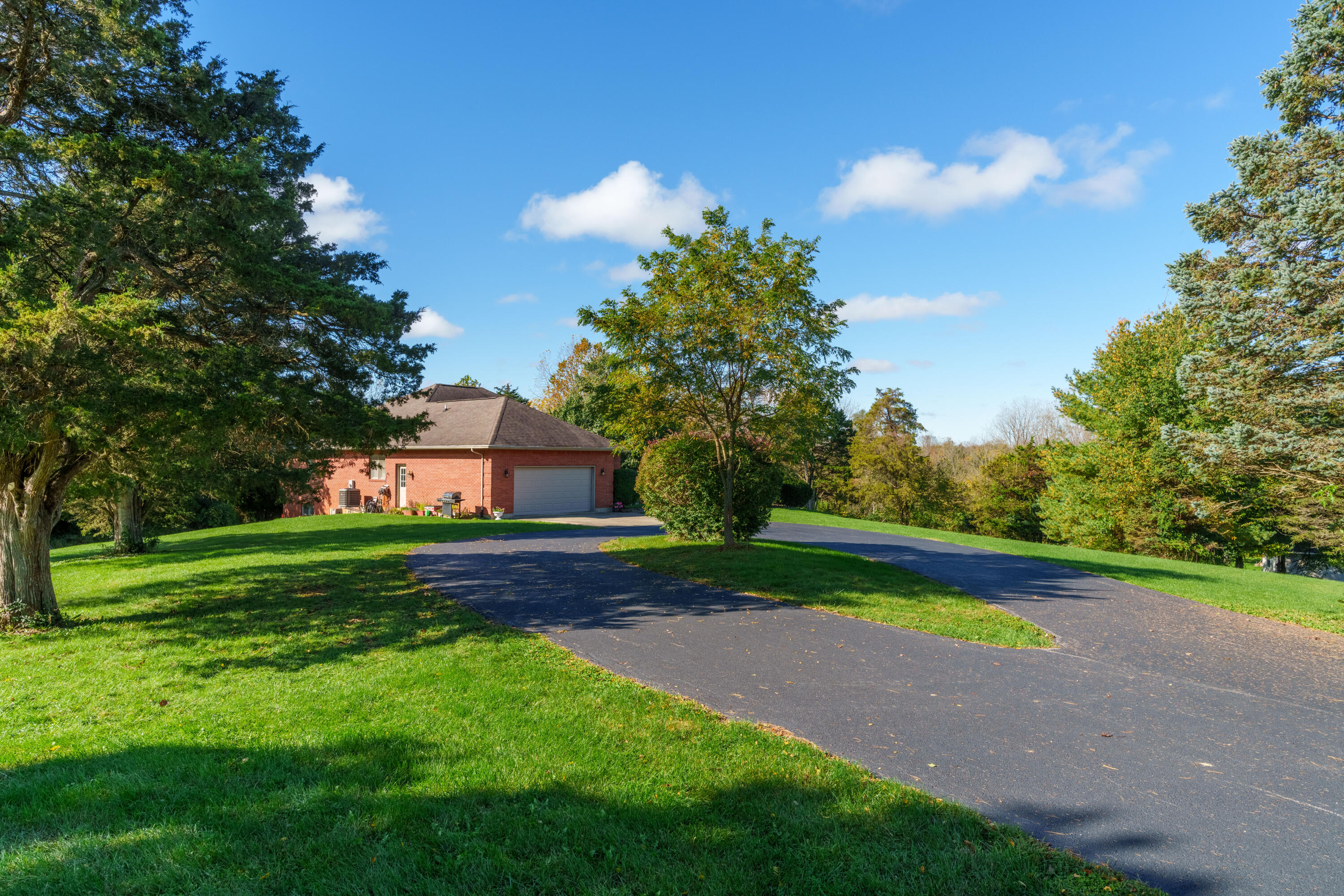 16610 Mason, Sidney, Ohio 45365