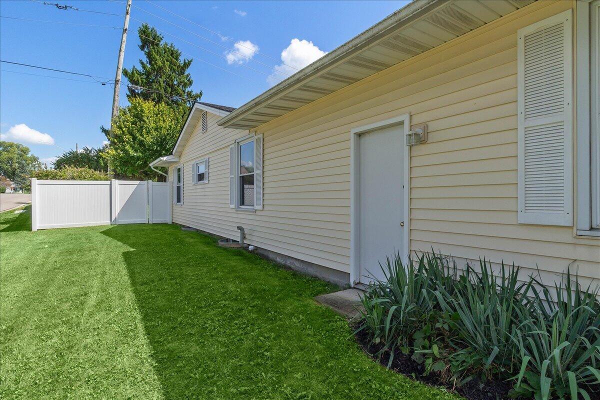 101 Heather Hill, Bellefontaine, Ohio 43311