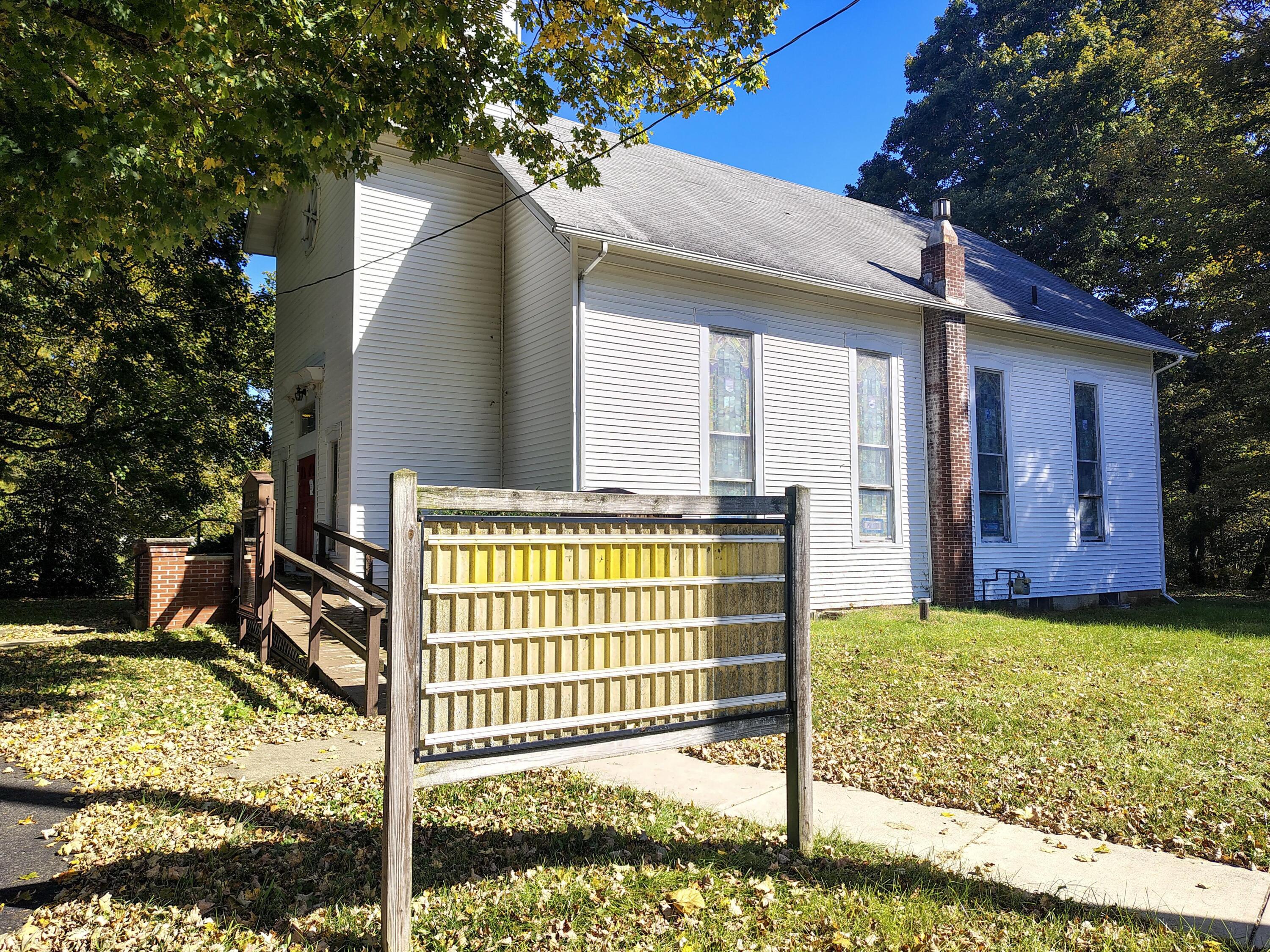 7350 Preston, Newark, Ohio 43055