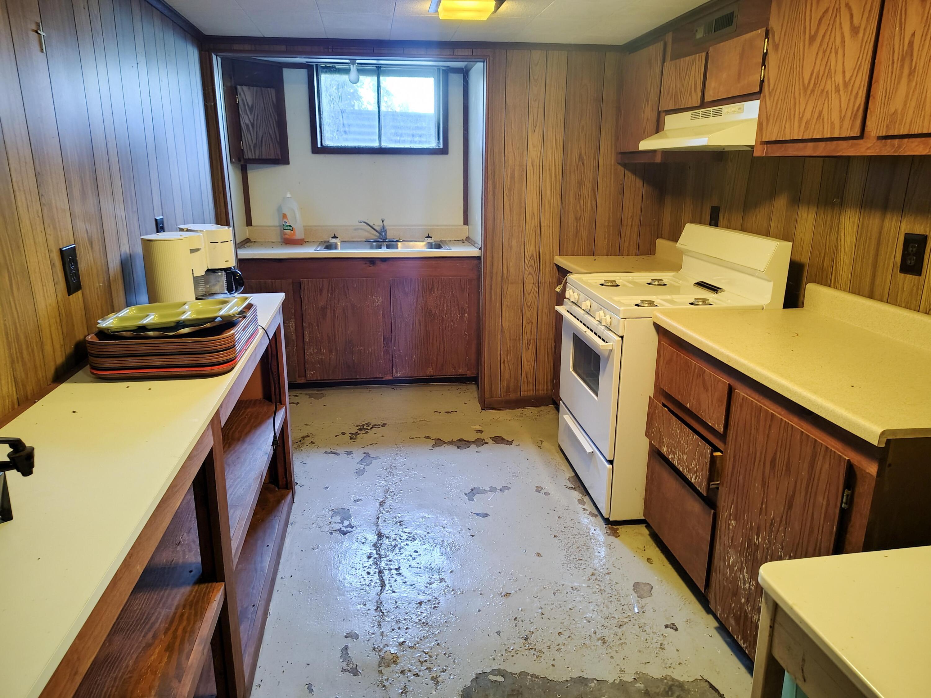 7350 Preston, Newark, Ohio 43055