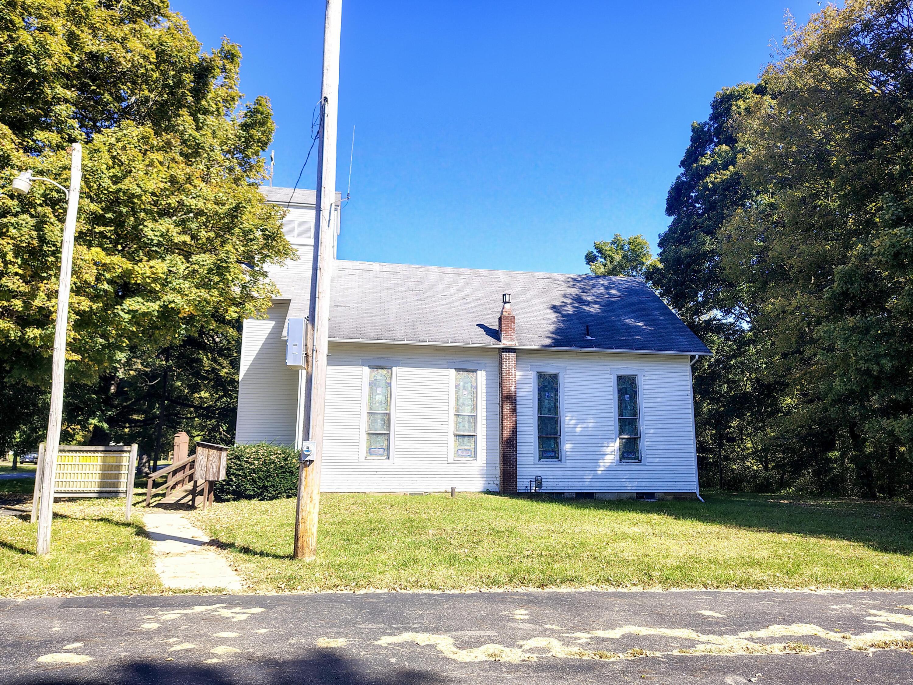 7350 Preston, Newark, Ohio 43055