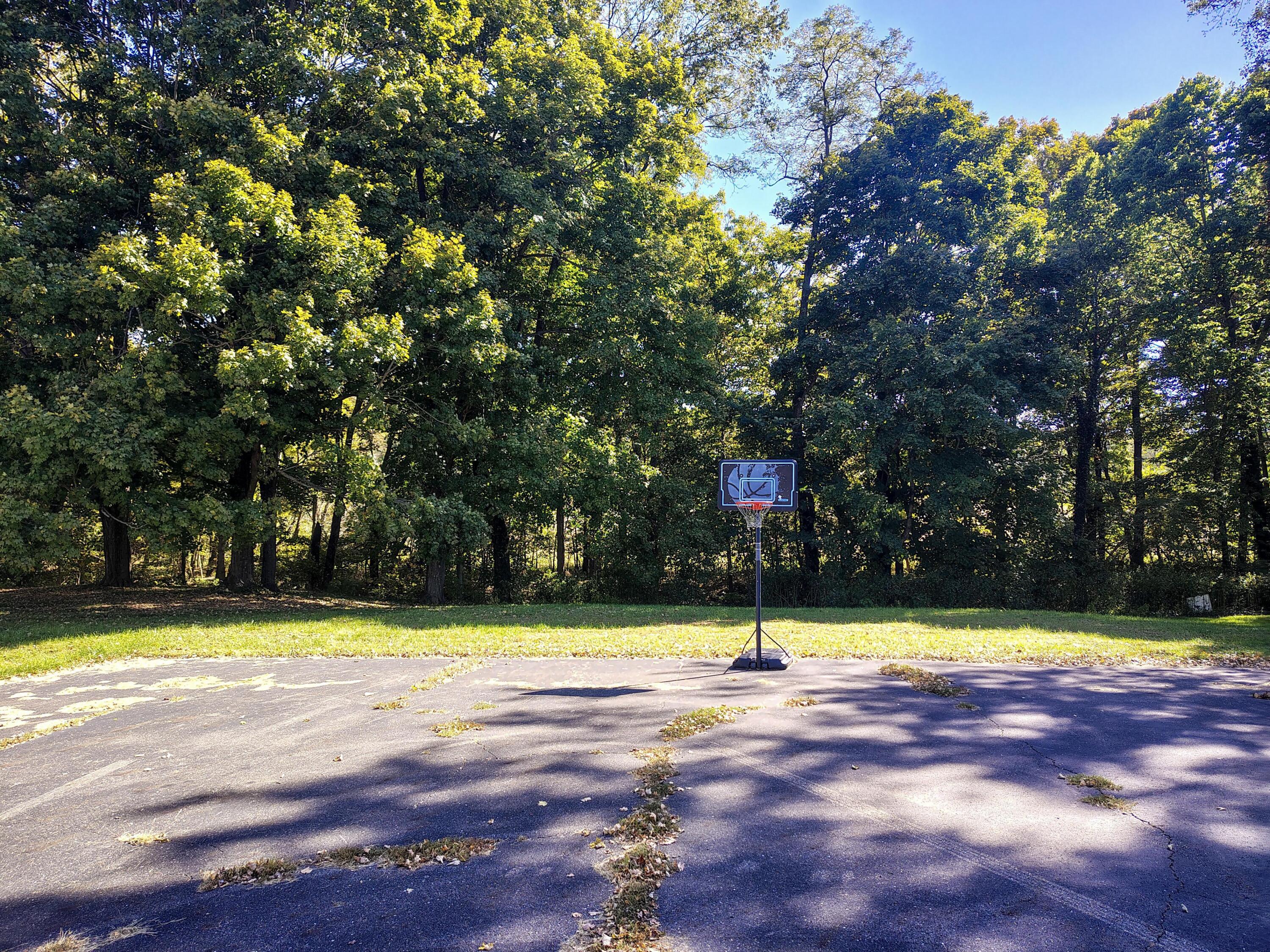 7350 Preston, Newark, Ohio 43055