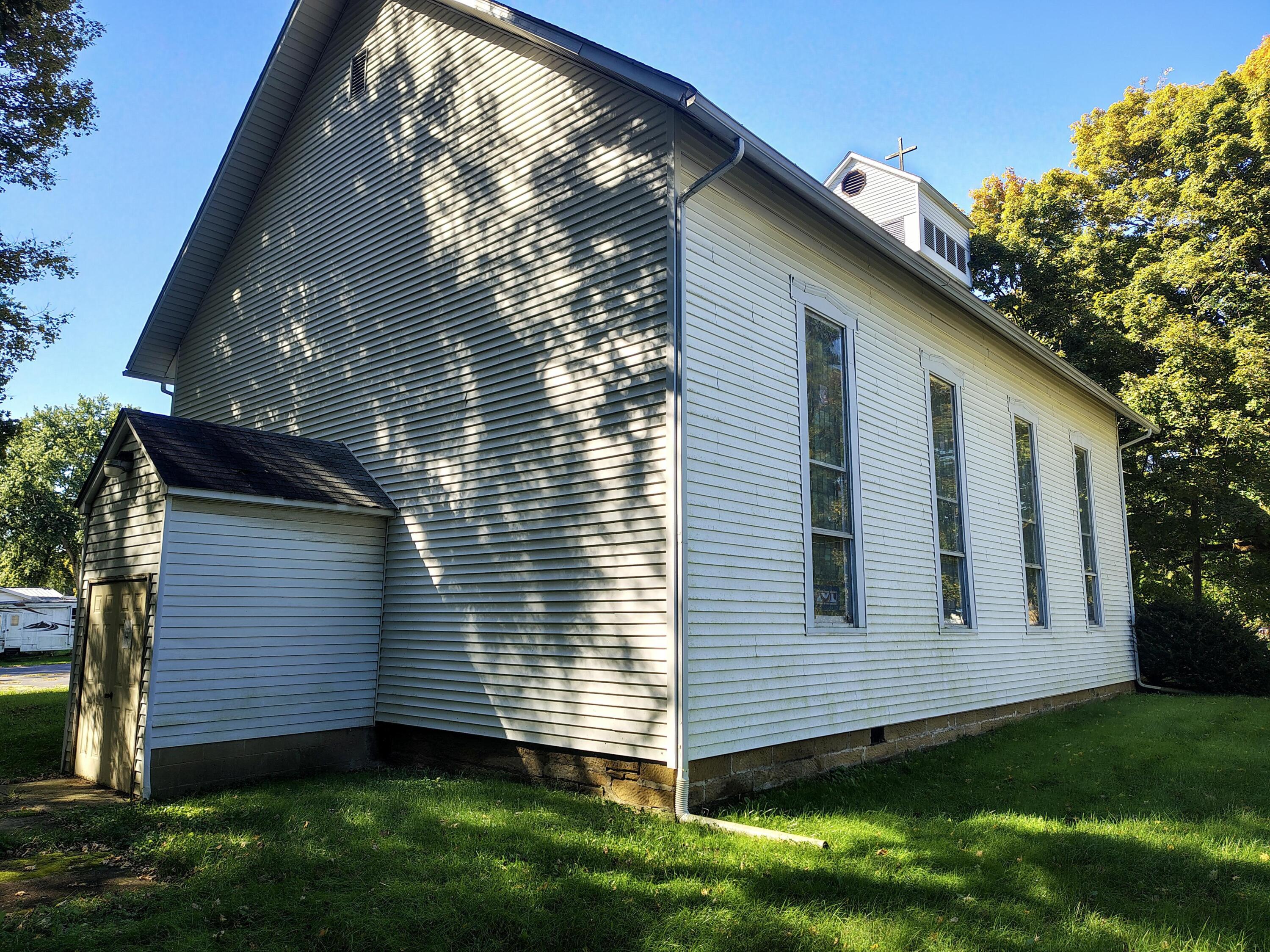 7350 Preston, Newark, Ohio 43055
