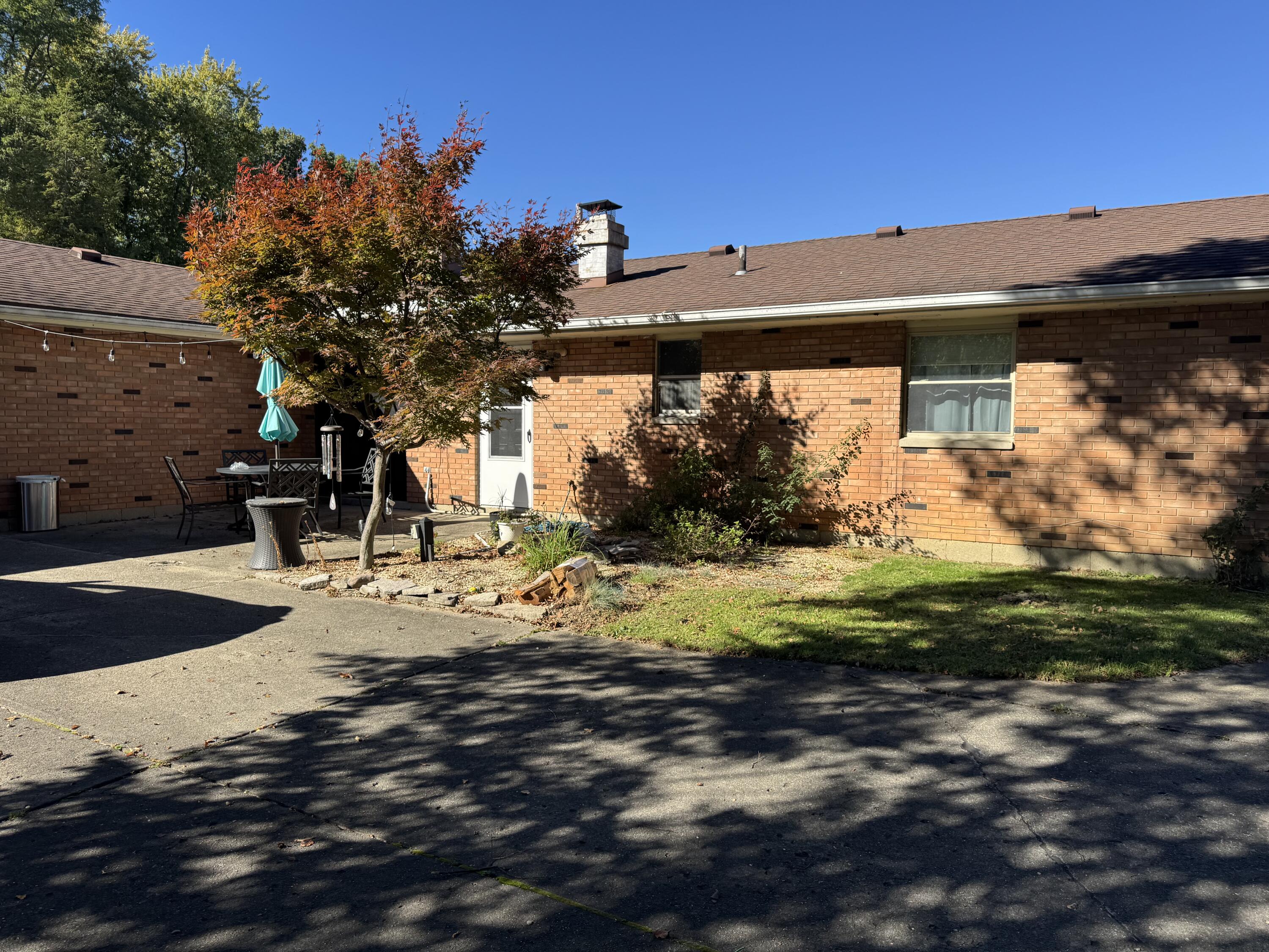 2305 Rebecca, Springfield, Ohio 45503