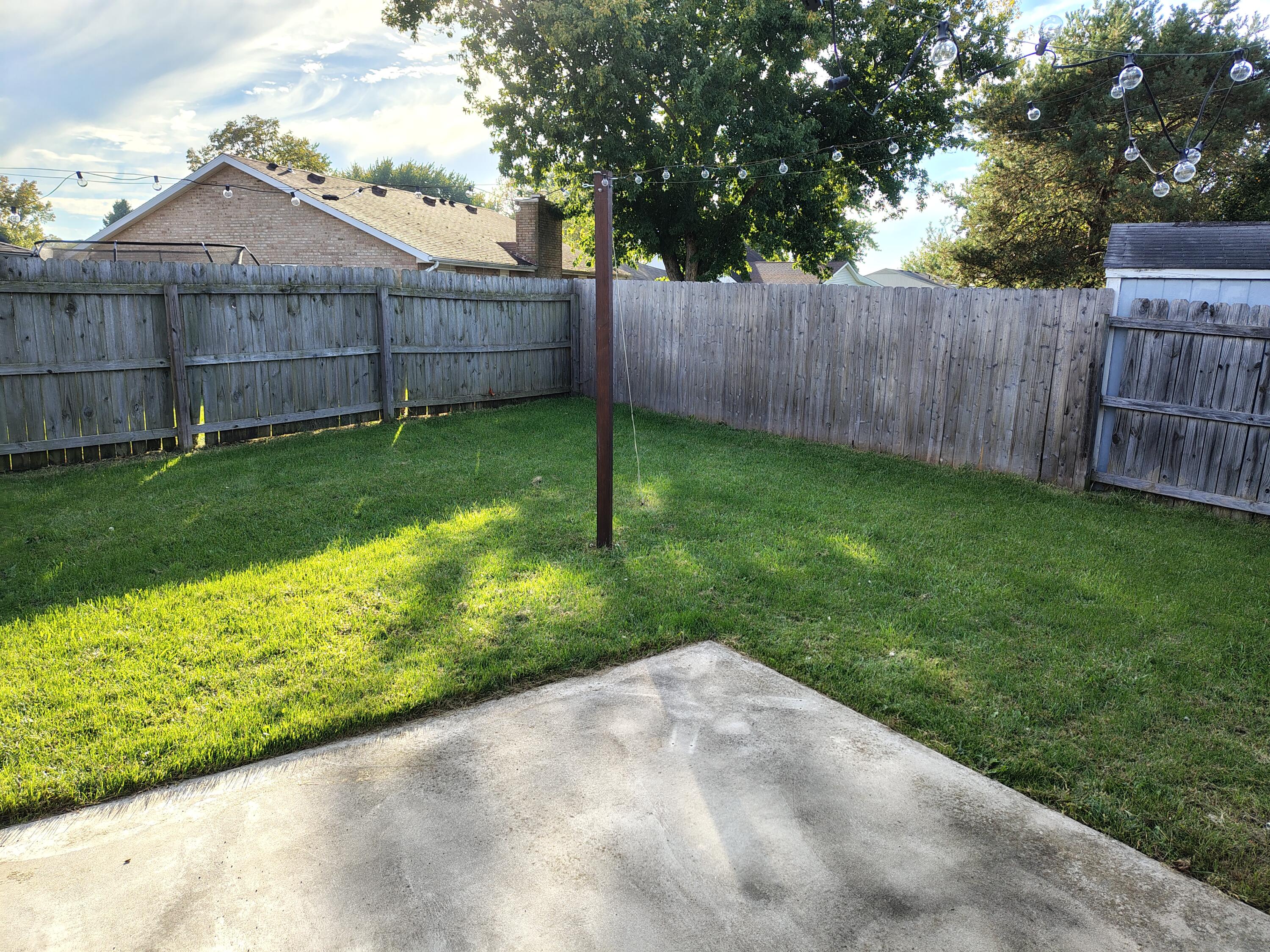 2502 New Castle, Troy, Ohio 45373
