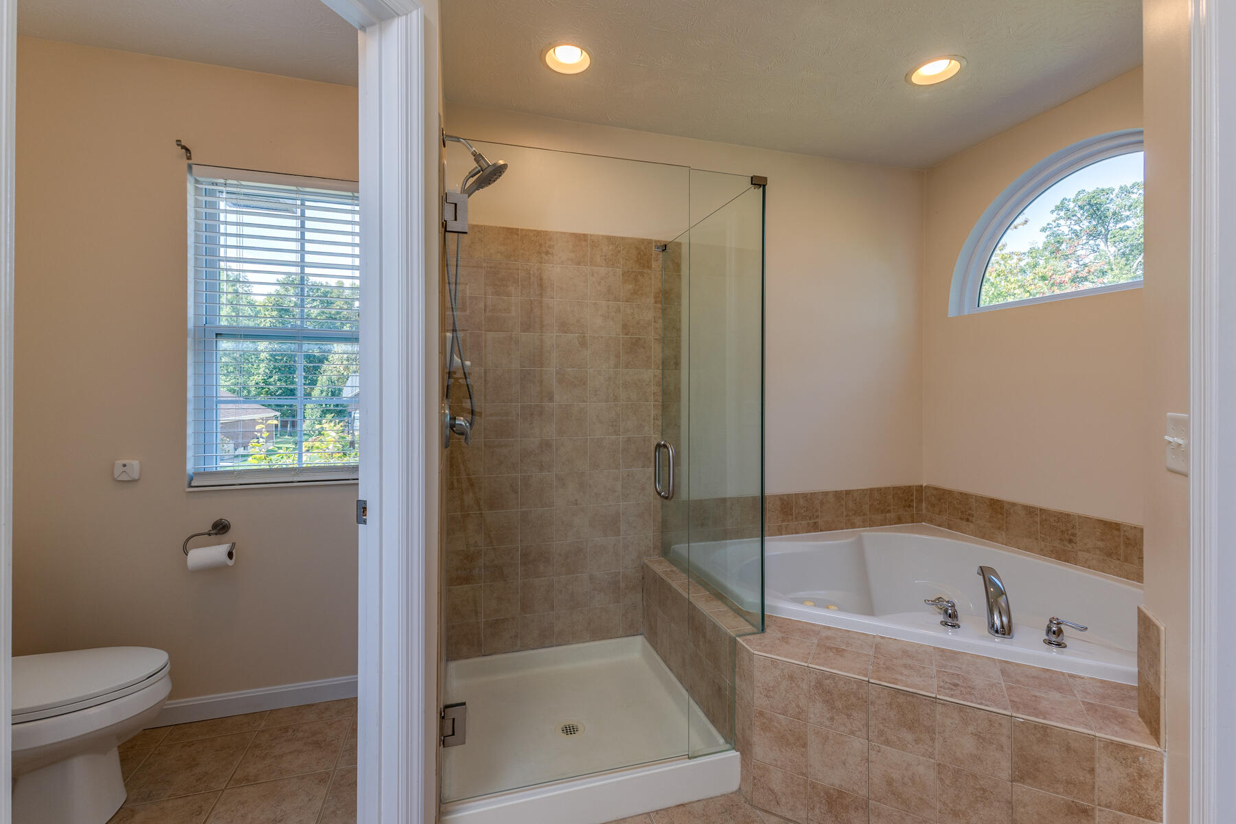 5751 Oak Creek, Dayton, Ohio 45424