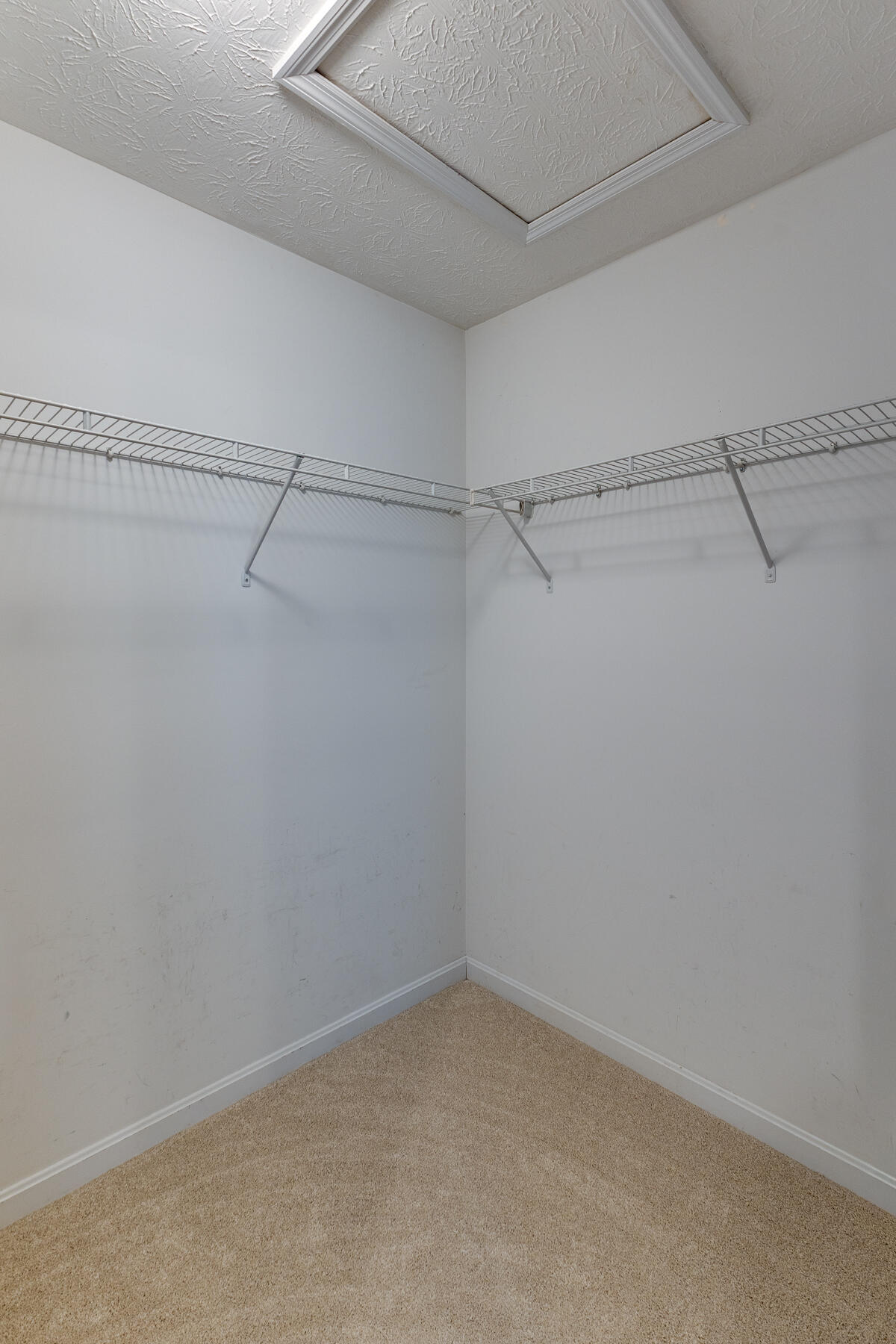 5751 Oak Creek, Dayton, Ohio 45424