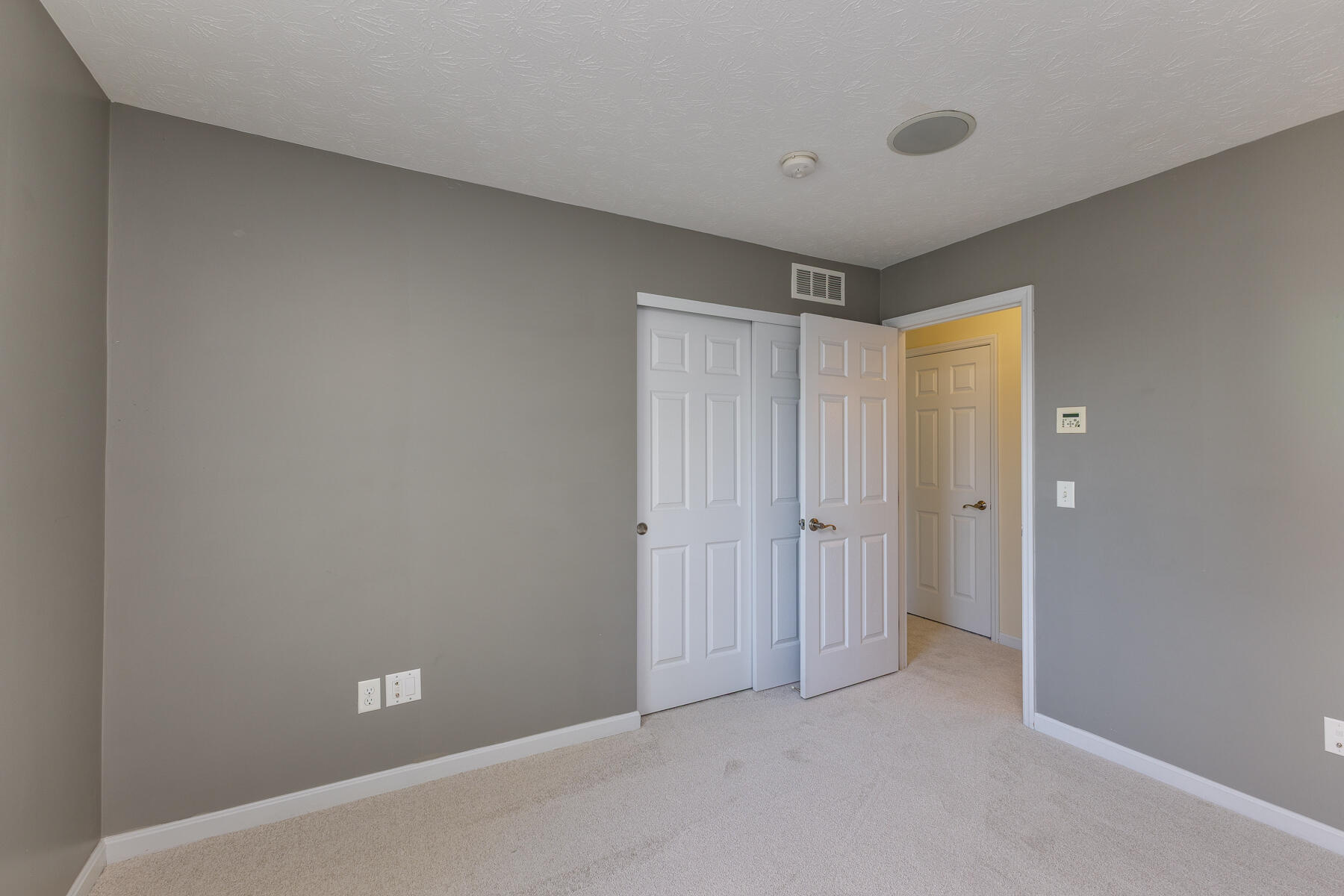 5751 Oak Creek, Dayton, Ohio 45424