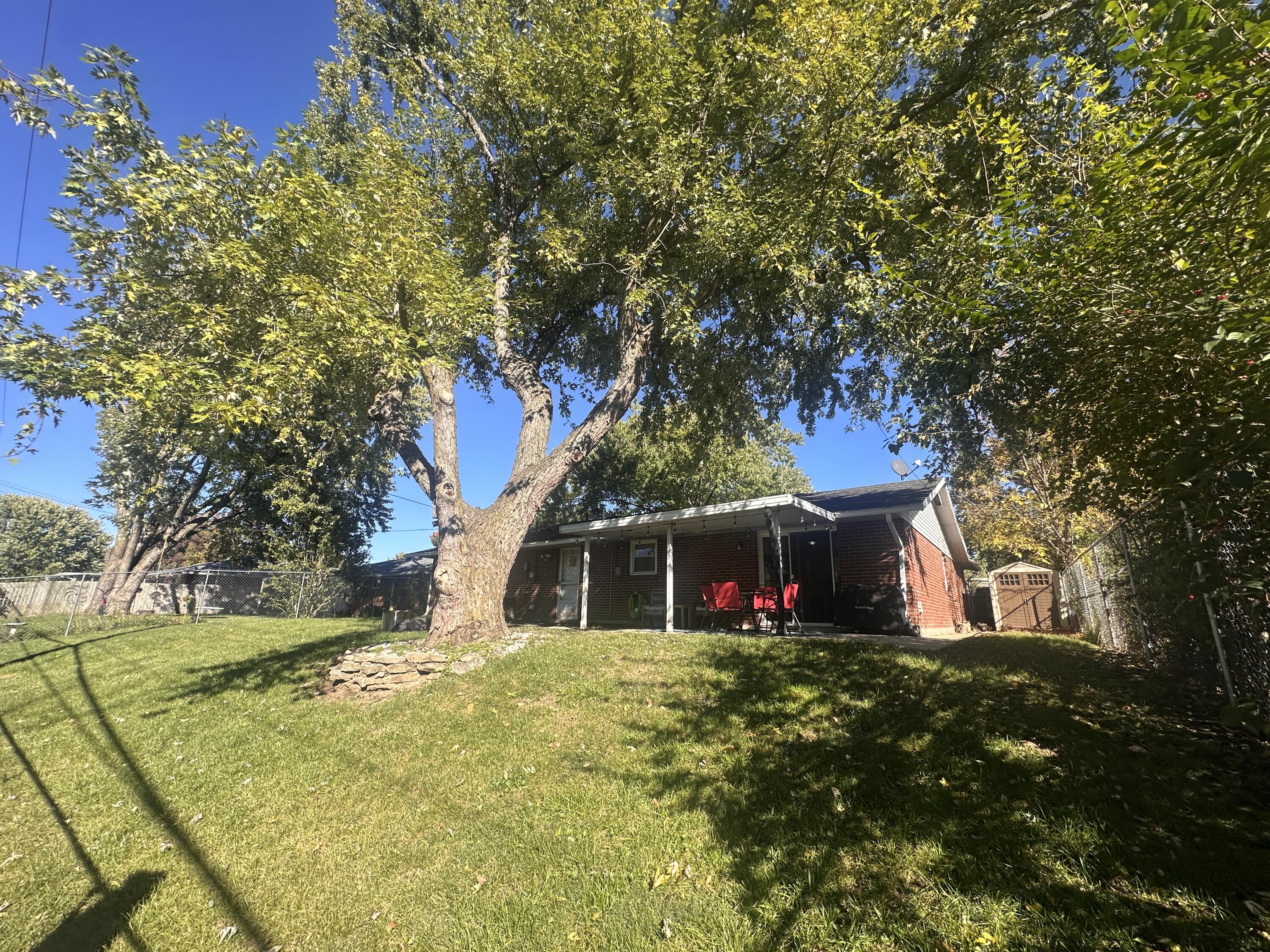 7151 Harshmanville, Dayton, Ohio 45424