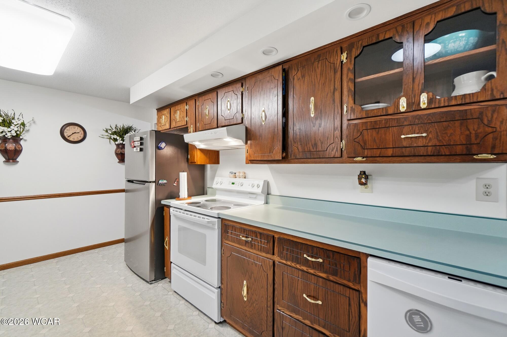 131 Barnsbury Drive, Lima, Ohio