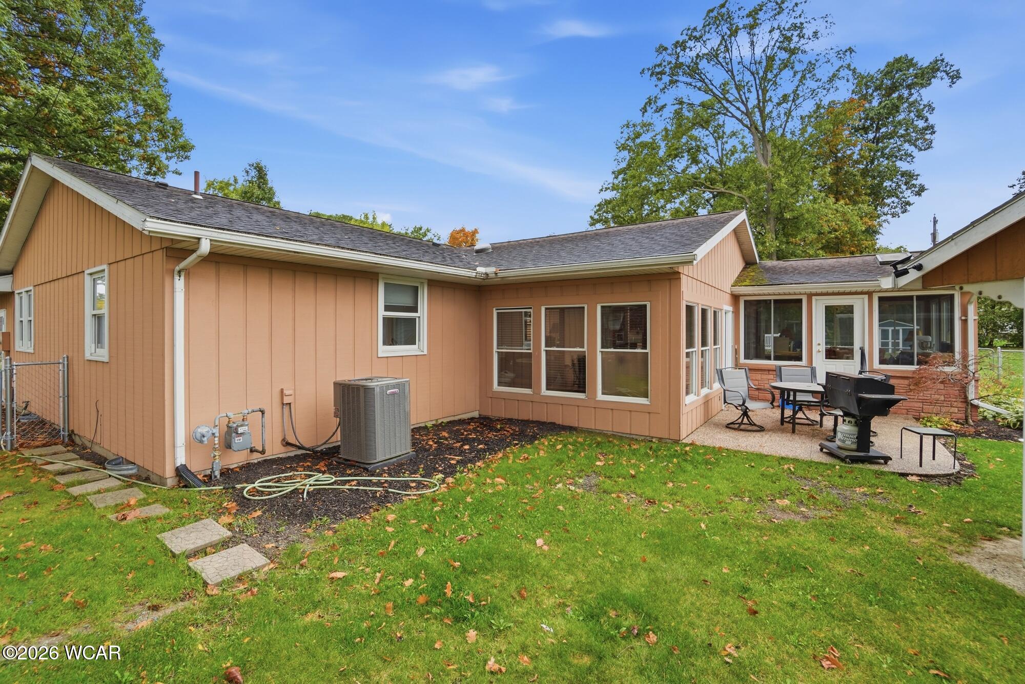 131 Barnsbury Drive, Lima, Ohio