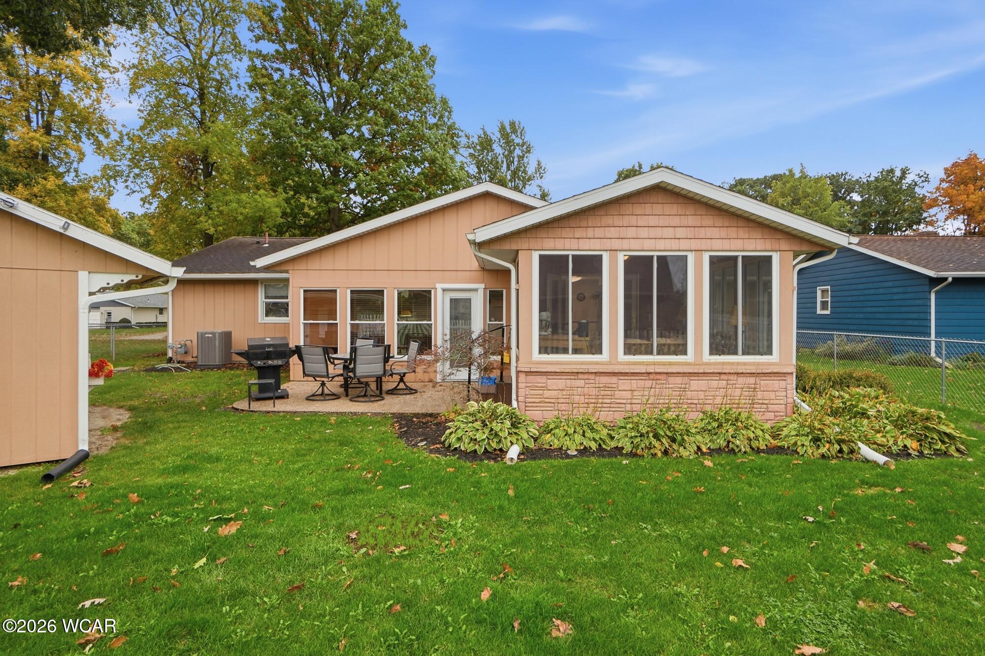 131 Barnsbury Drive, Lima, Ohio