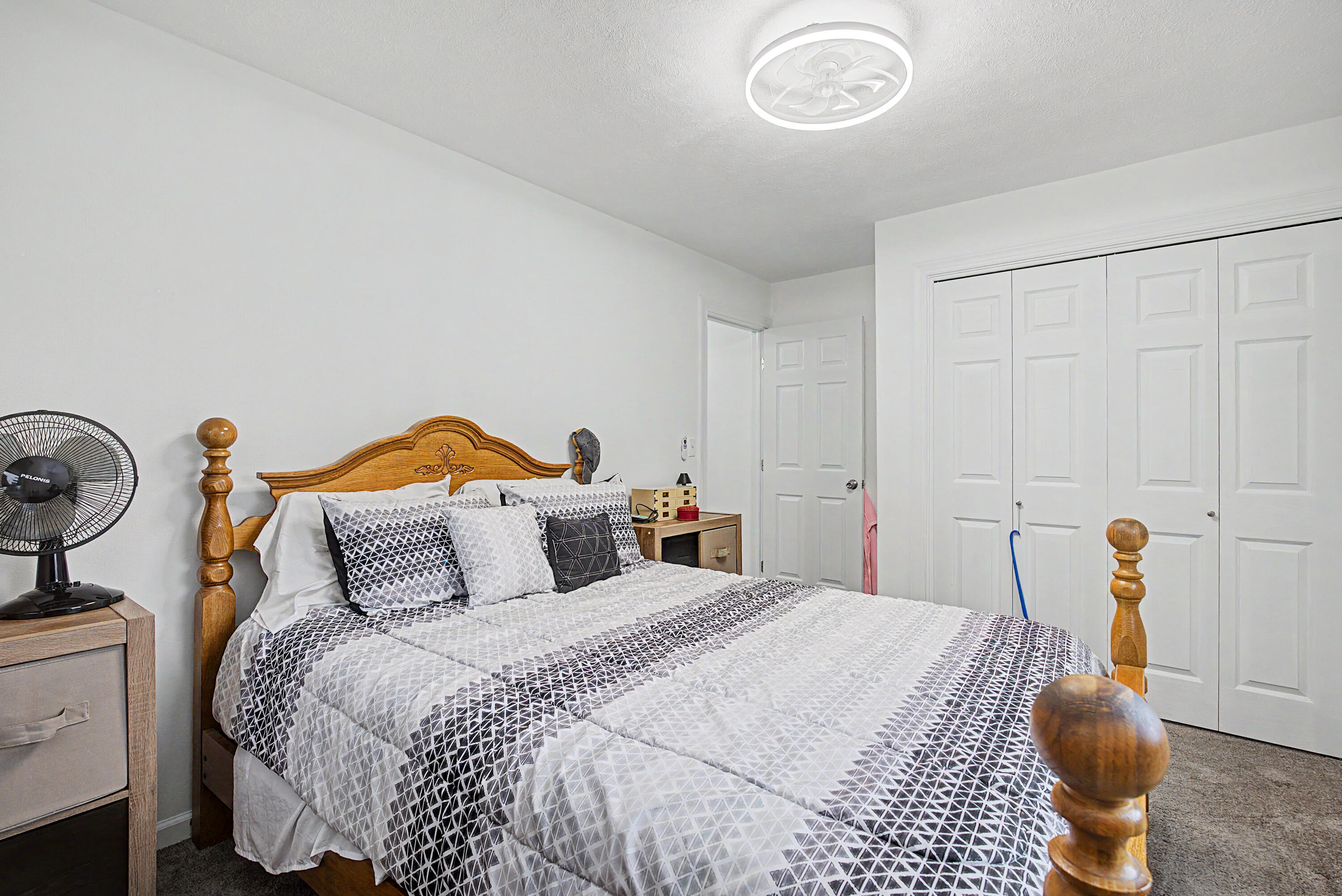 4989 Willowdale, Springfield, Ohio 45502