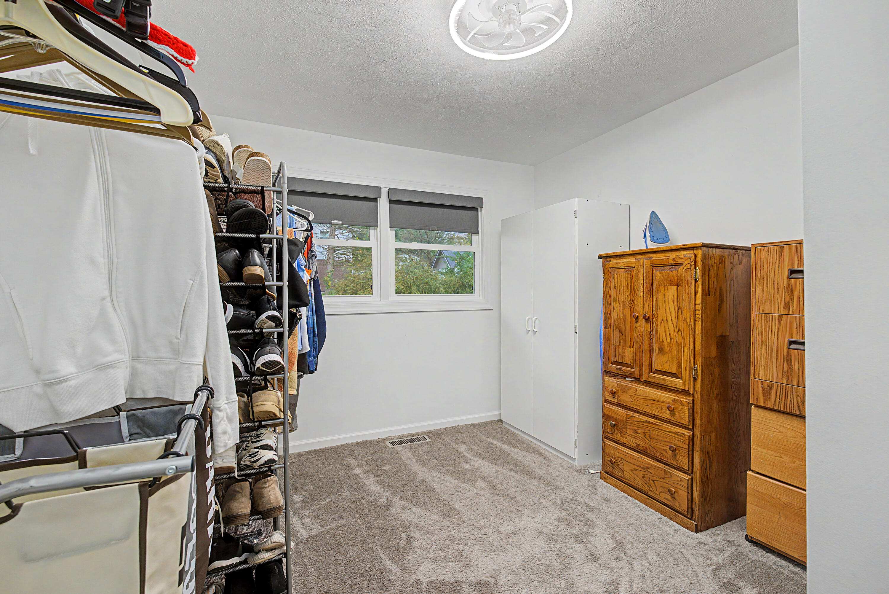 4989 Willowdale, Springfield, Ohio 45502