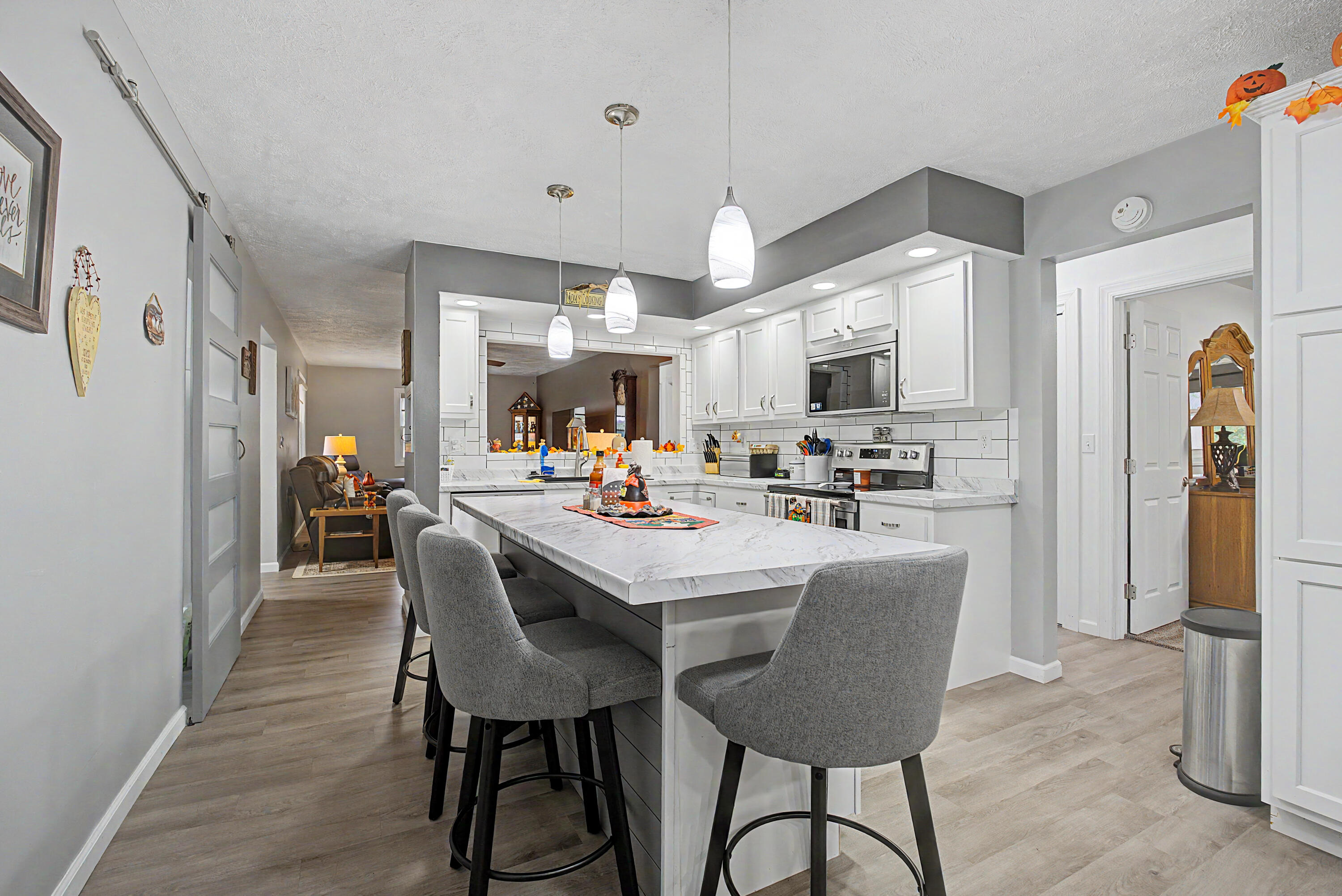 4989 Willowdale, Springfield, Ohio 45502