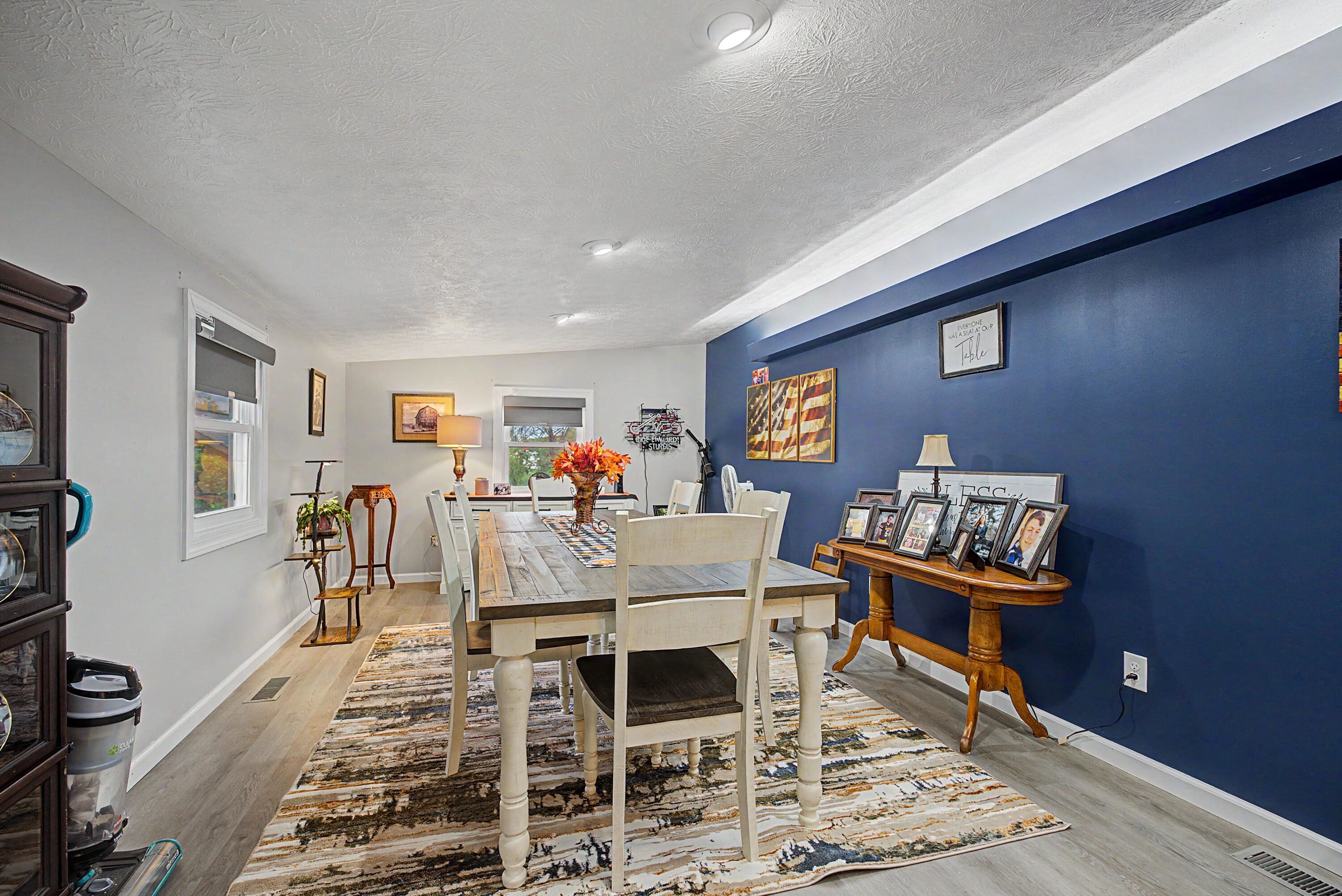 4989 Willowdale, Springfield, Ohio 45502