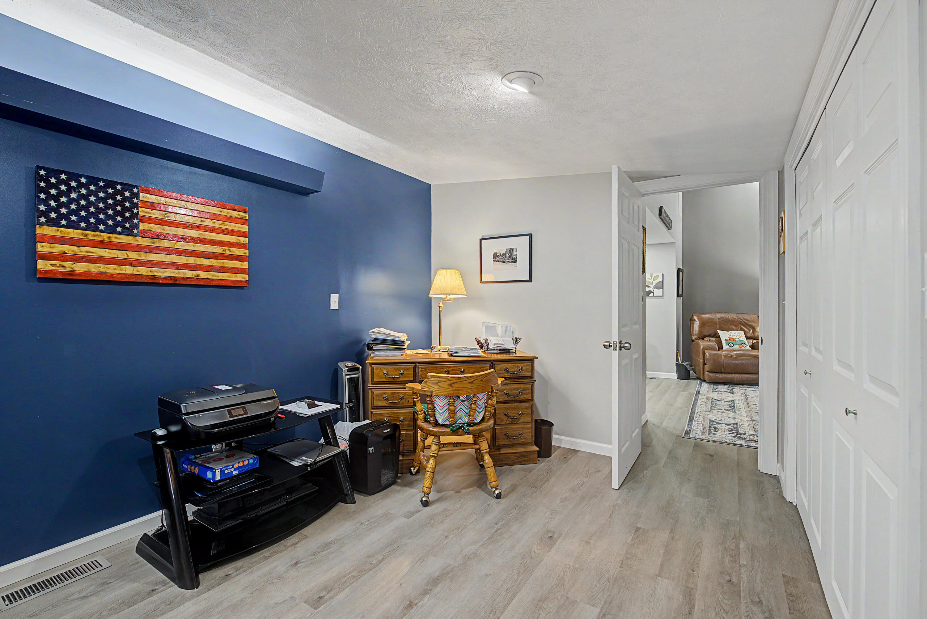 4989 Willowdale, Springfield, Ohio 45502