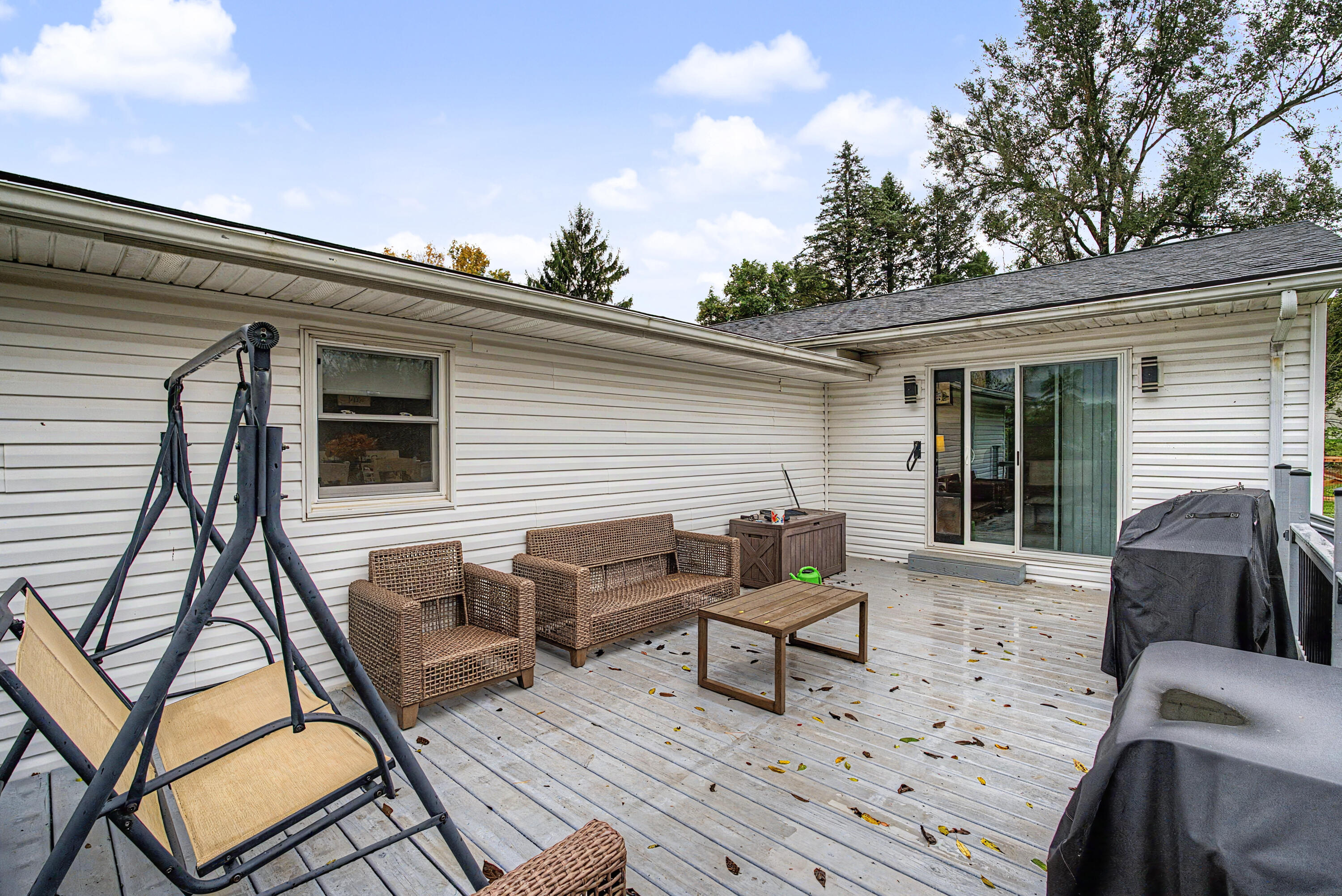 4989 Willowdale, Springfield, Ohio 45502