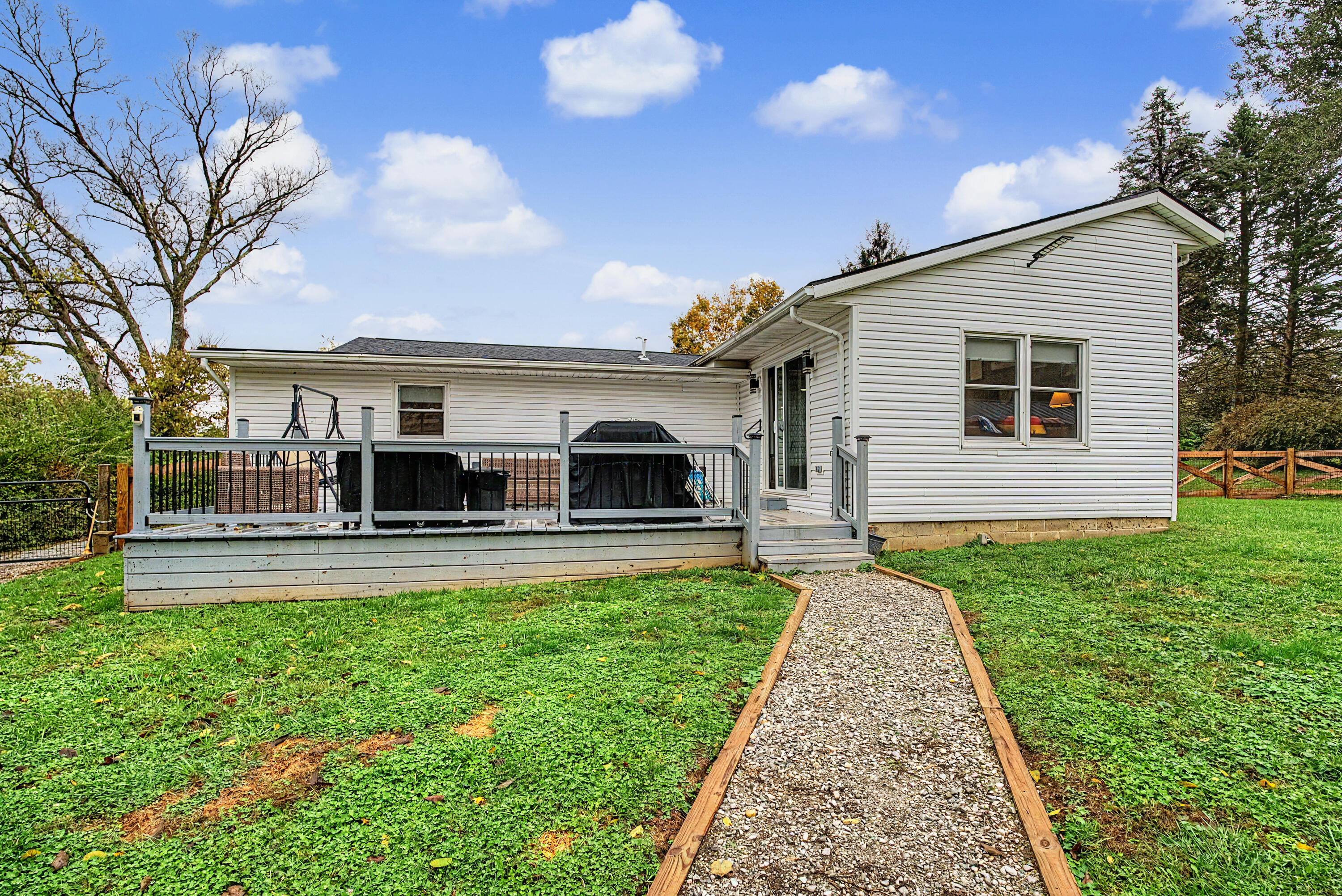 4989 Willowdale, Springfield, Ohio 45502