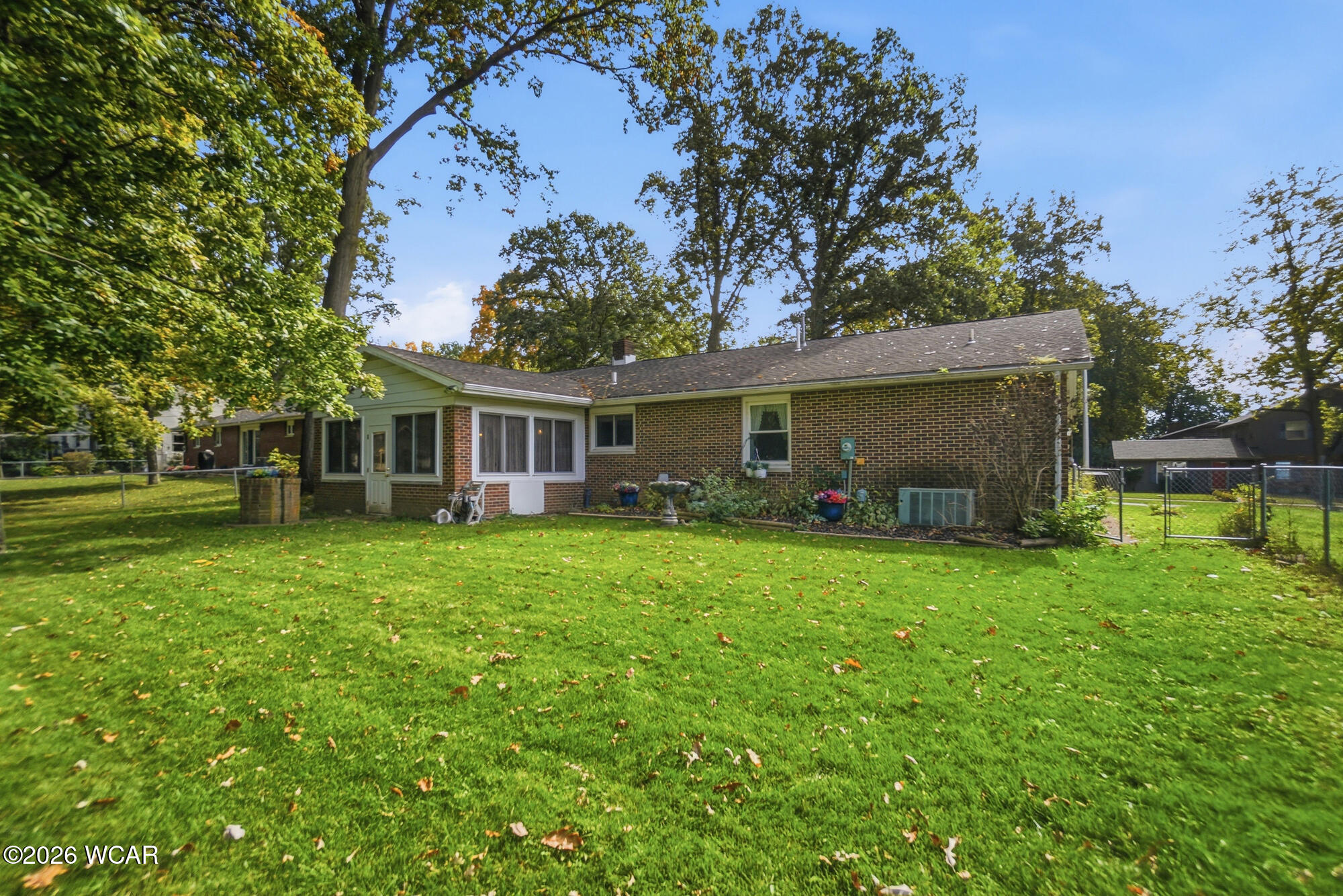 105 Barnsbury Drive, Lima, Ohio