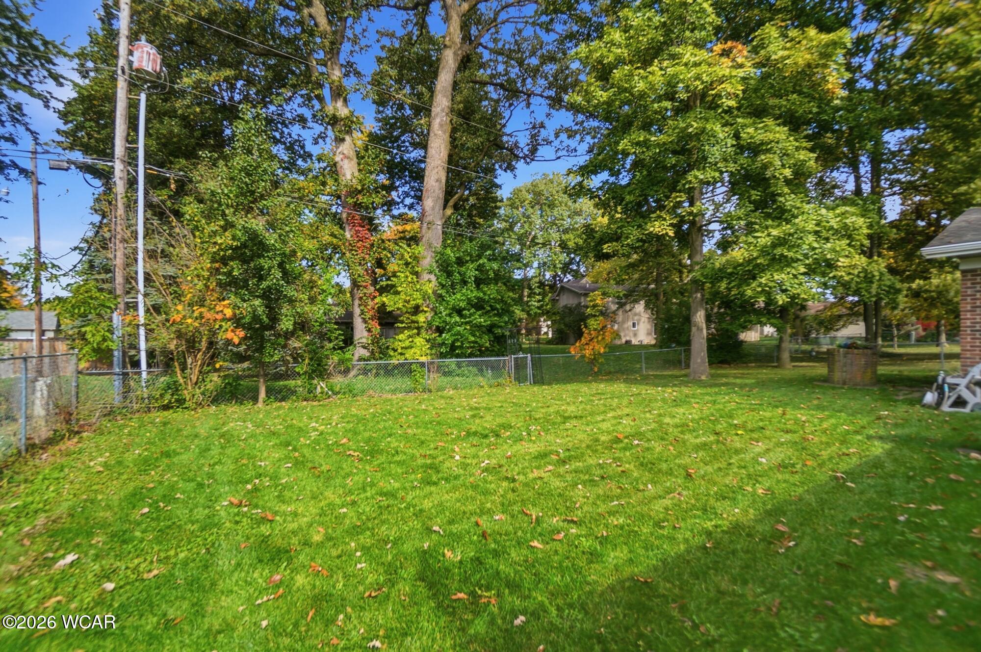 105 Barnsbury Drive, Lima, Ohio