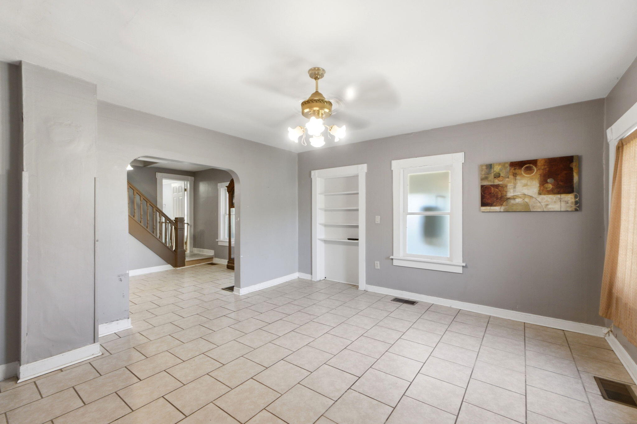 5675 Day Brandt, New Carlisle, Ohio 45344