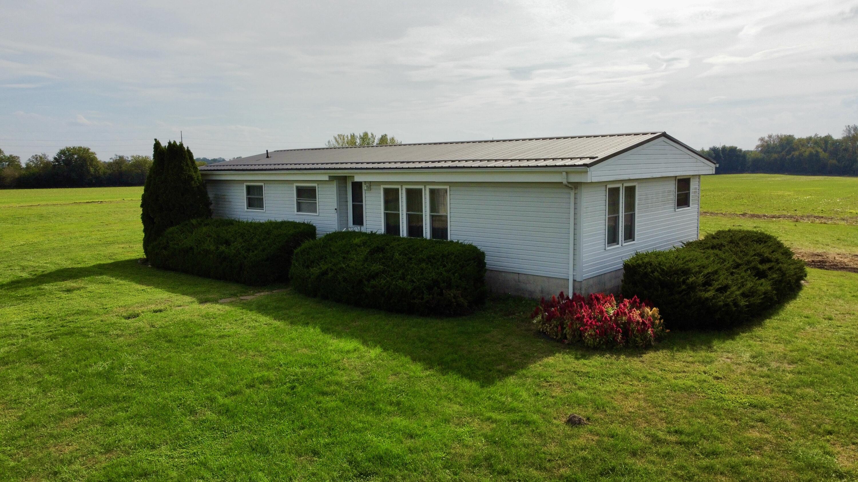 8903 Columbus Cincinnati, South Charleston, Ohio 45368