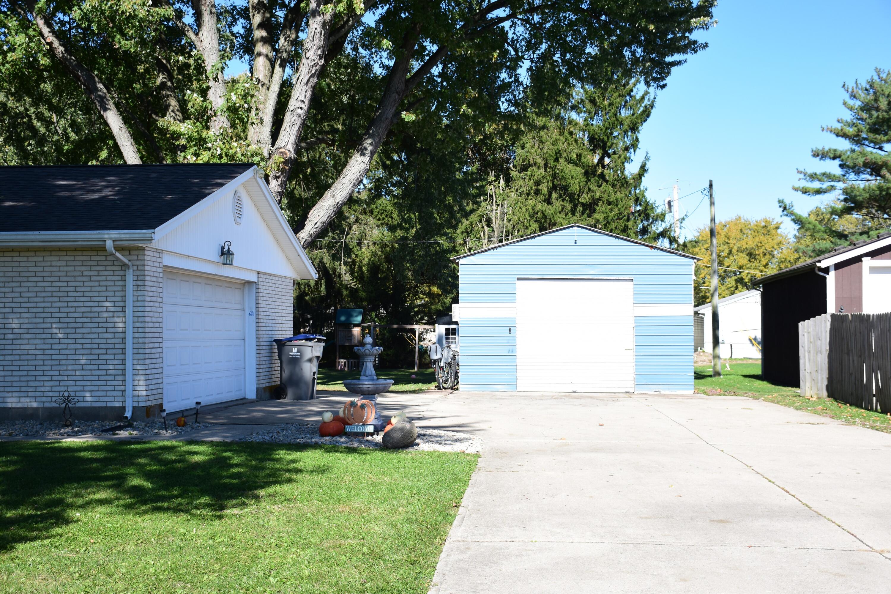 85 Michaels, Tipp City, Ohio 45371