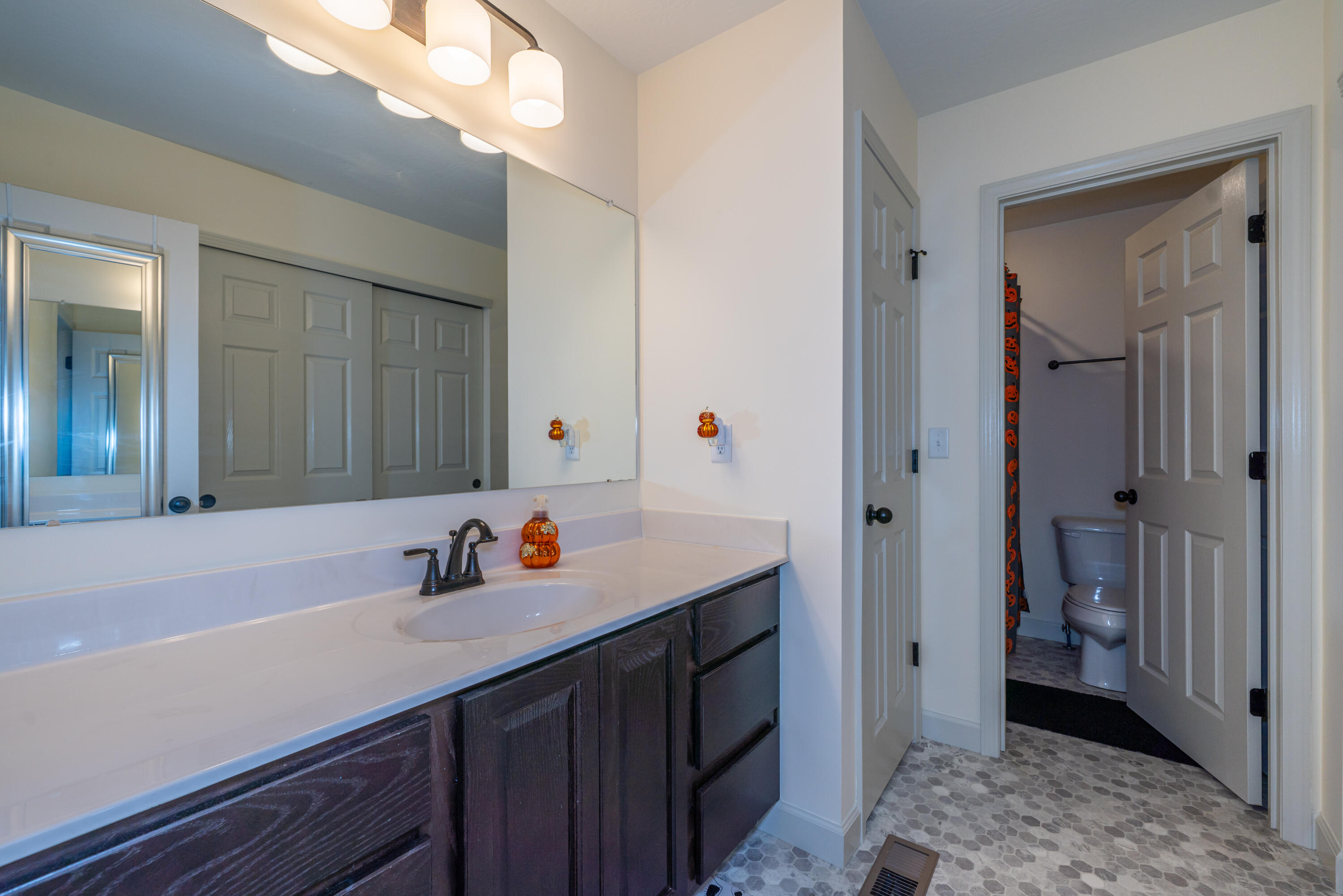 12496 Old Troy, Saint Paris, Ohio 43072