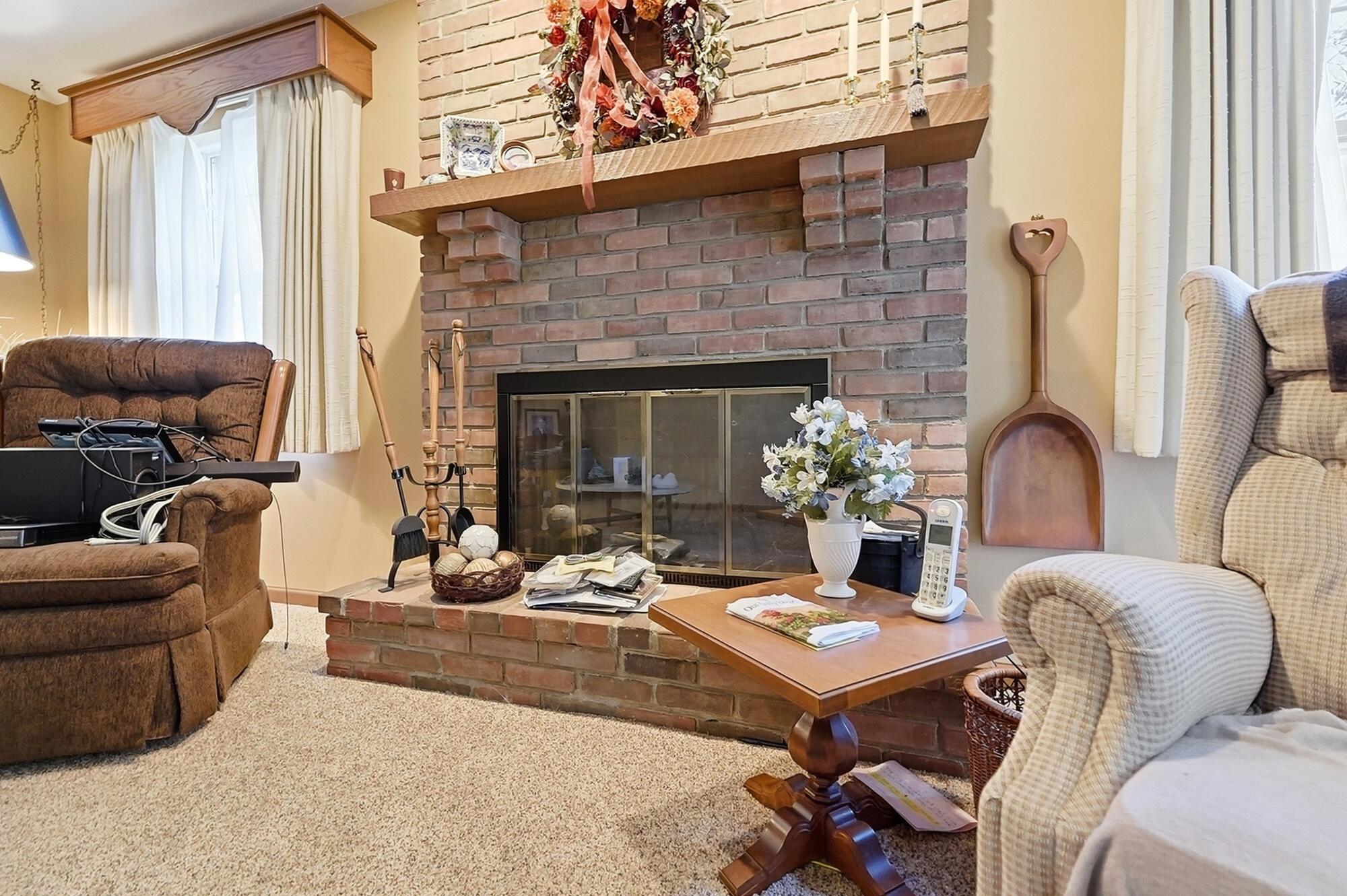 235 Oakridge, Springfield, Ohio 45504