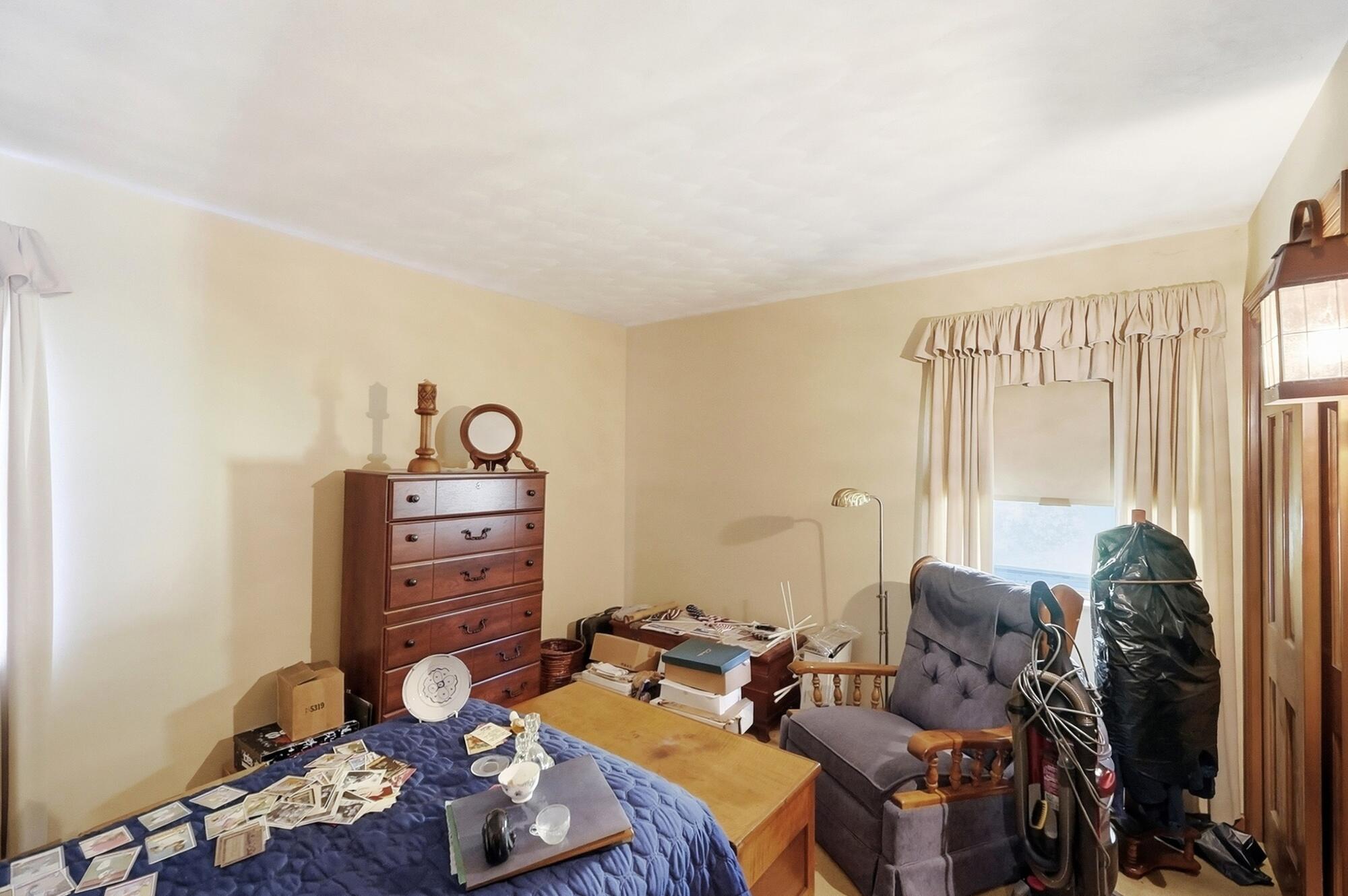 235 Oakridge, Springfield, Ohio 45504