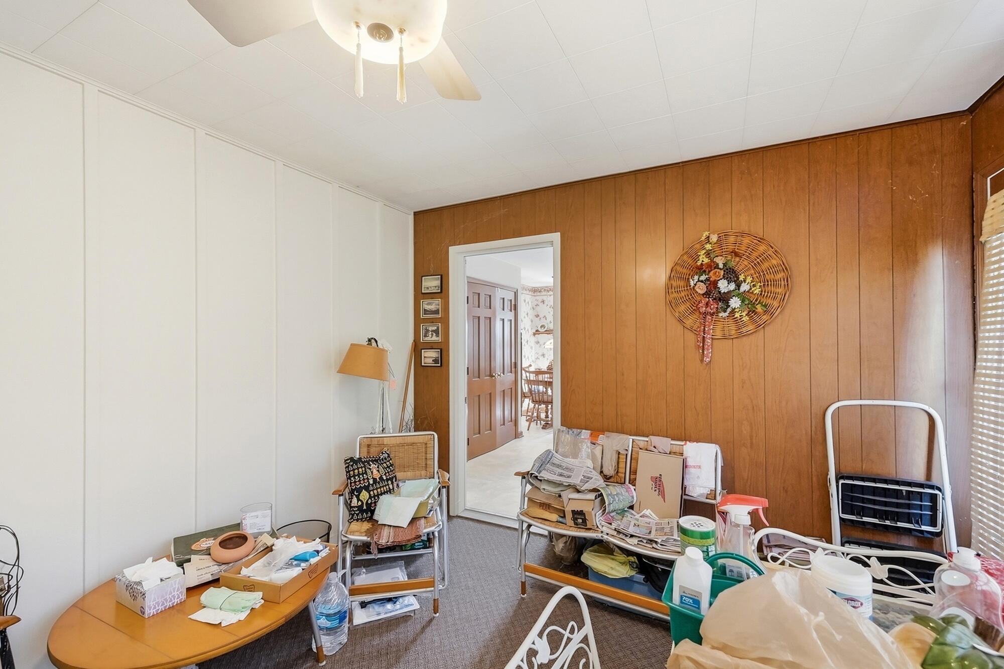 235 Oakridge, Springfield, Ohio 45504