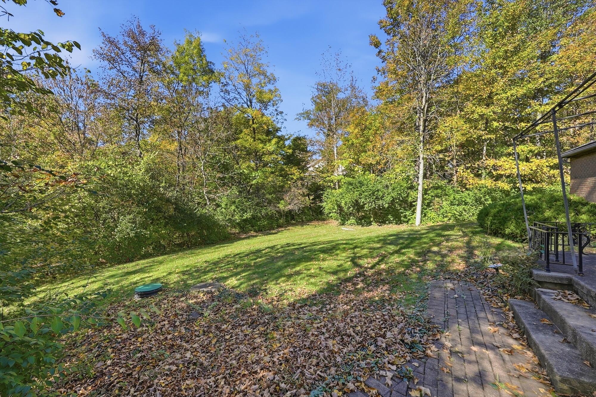 235 Oakridge, Springfield, Ohio 45504