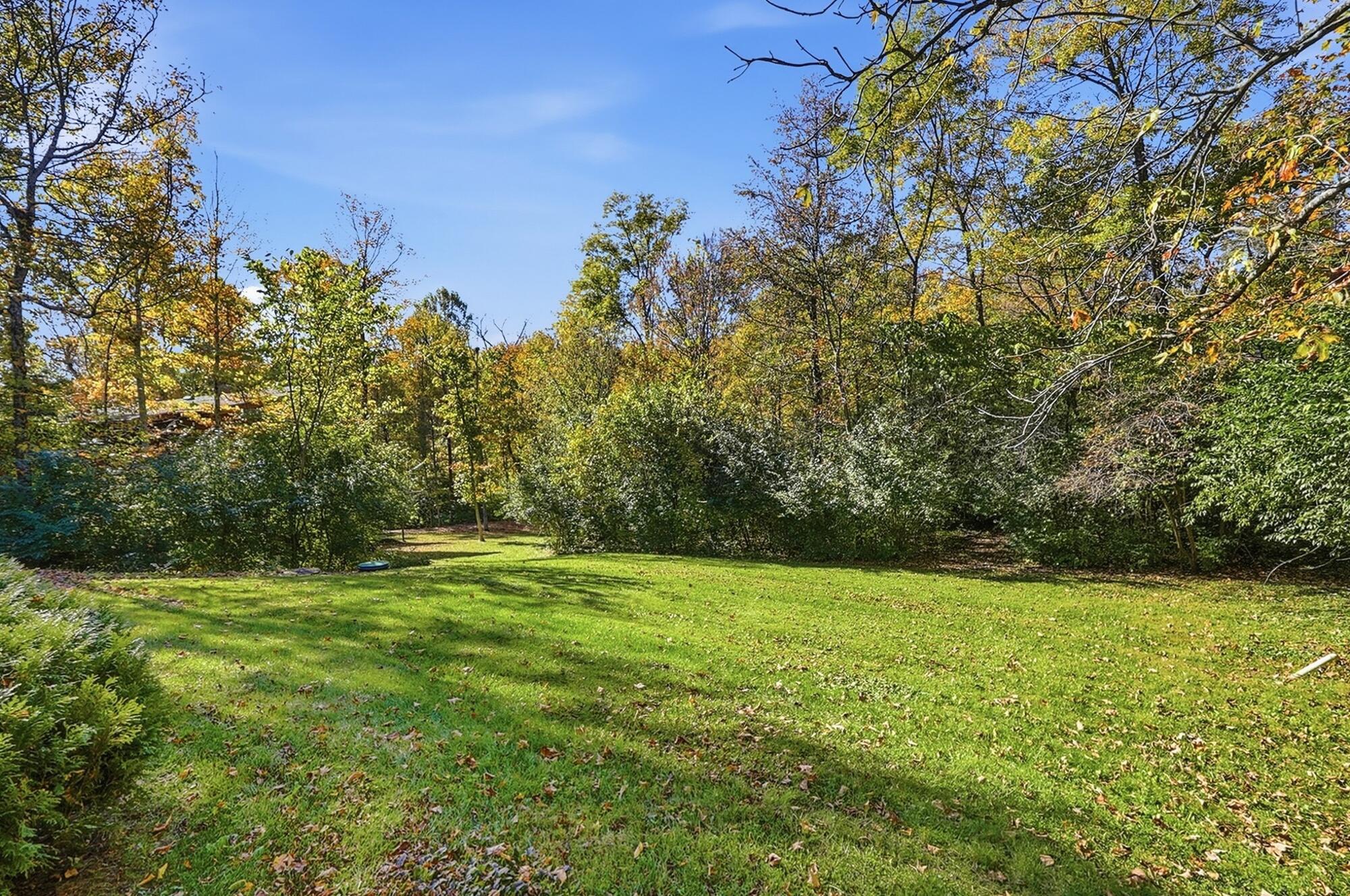 235 Oakridge, Springfield, Ohio 45504
